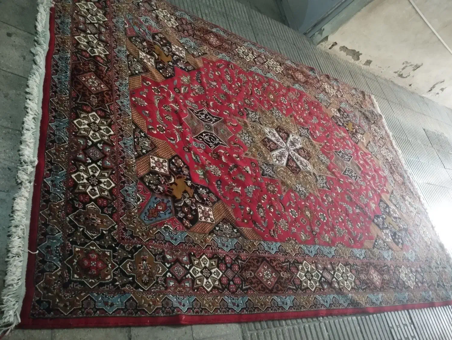 فرش ،9متری درحد نو پول لازمم|فرش|تهران, نبی اکرم|دیوار