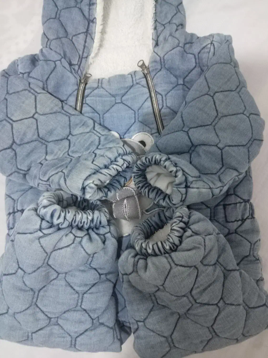 سرهمی وکفش بچگانه|کفش و لباس بچه|ارومیه, |دیوار