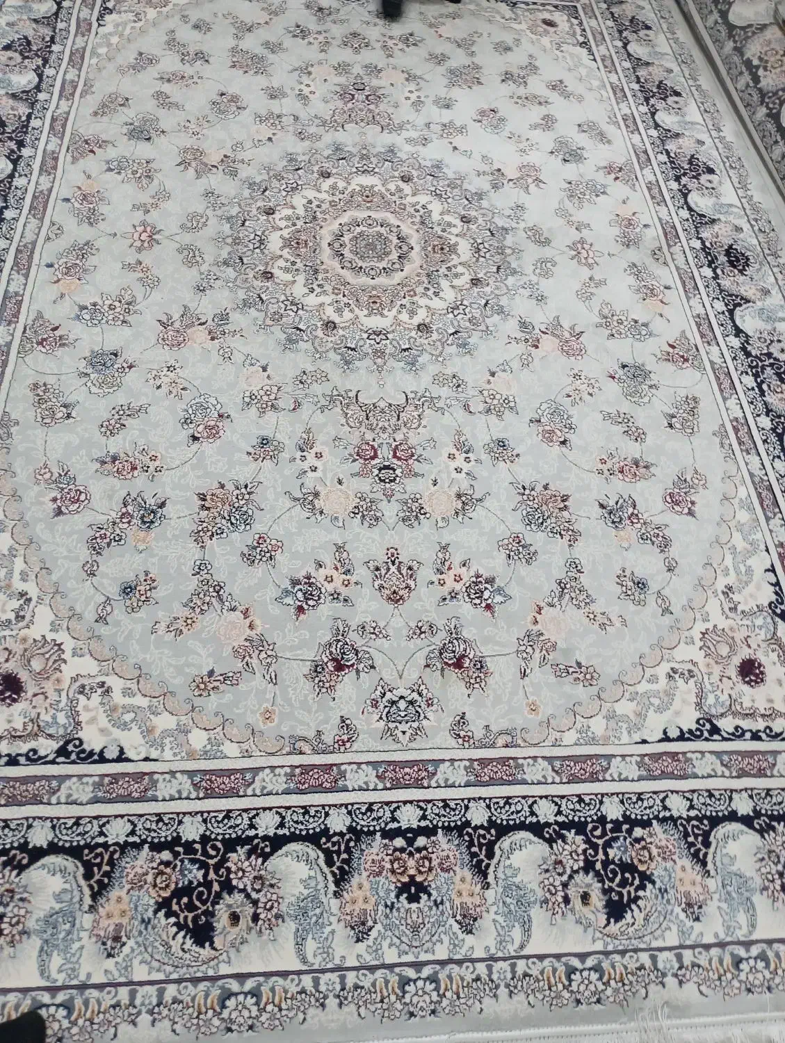 ی تخته دوازده متری ی تخته شش متری|فرش|ورامین, ورامین|دیوار