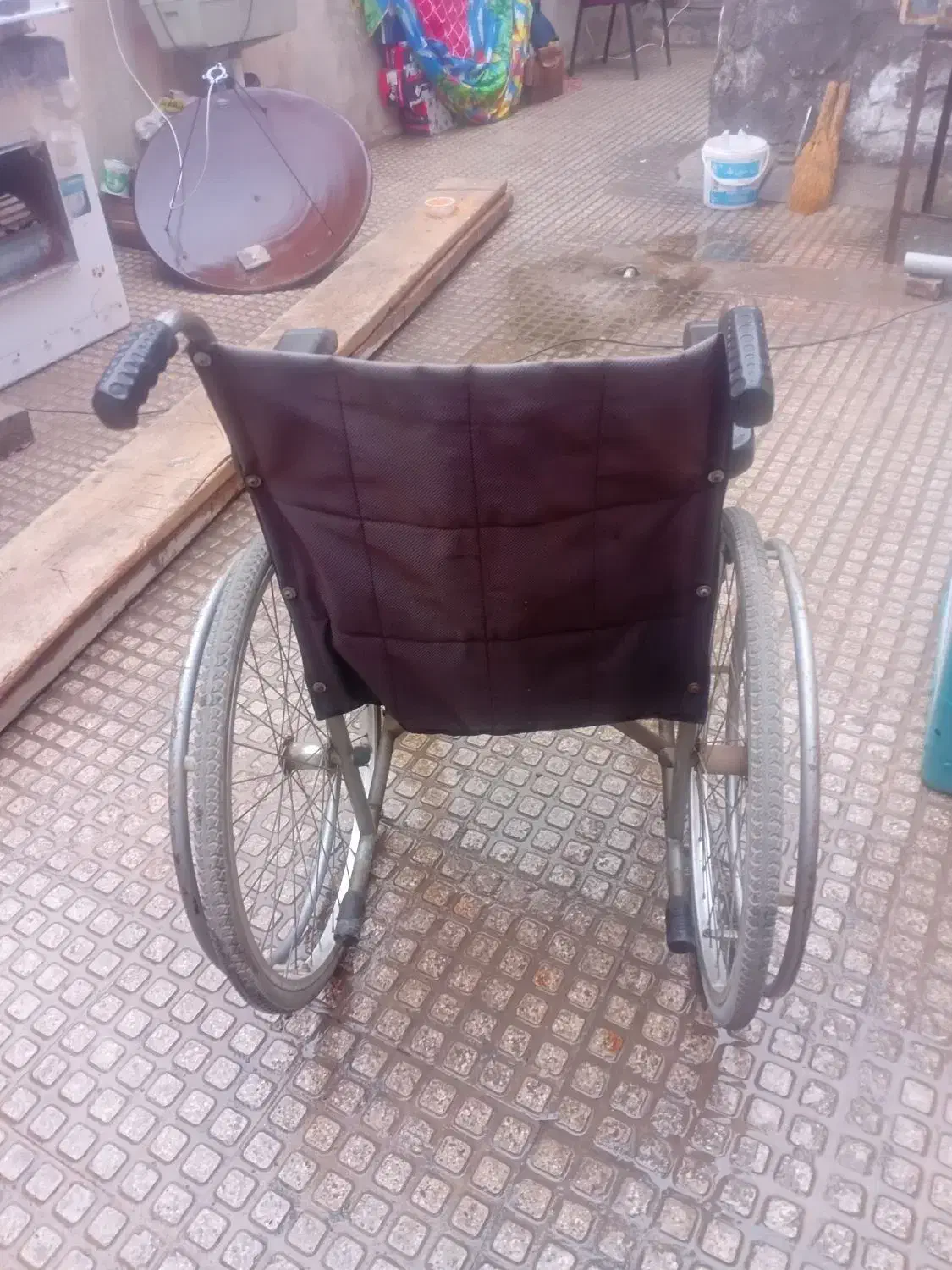 ولچر|آرایشی، بهداشتی، درمانی|ساوه, |دیوار