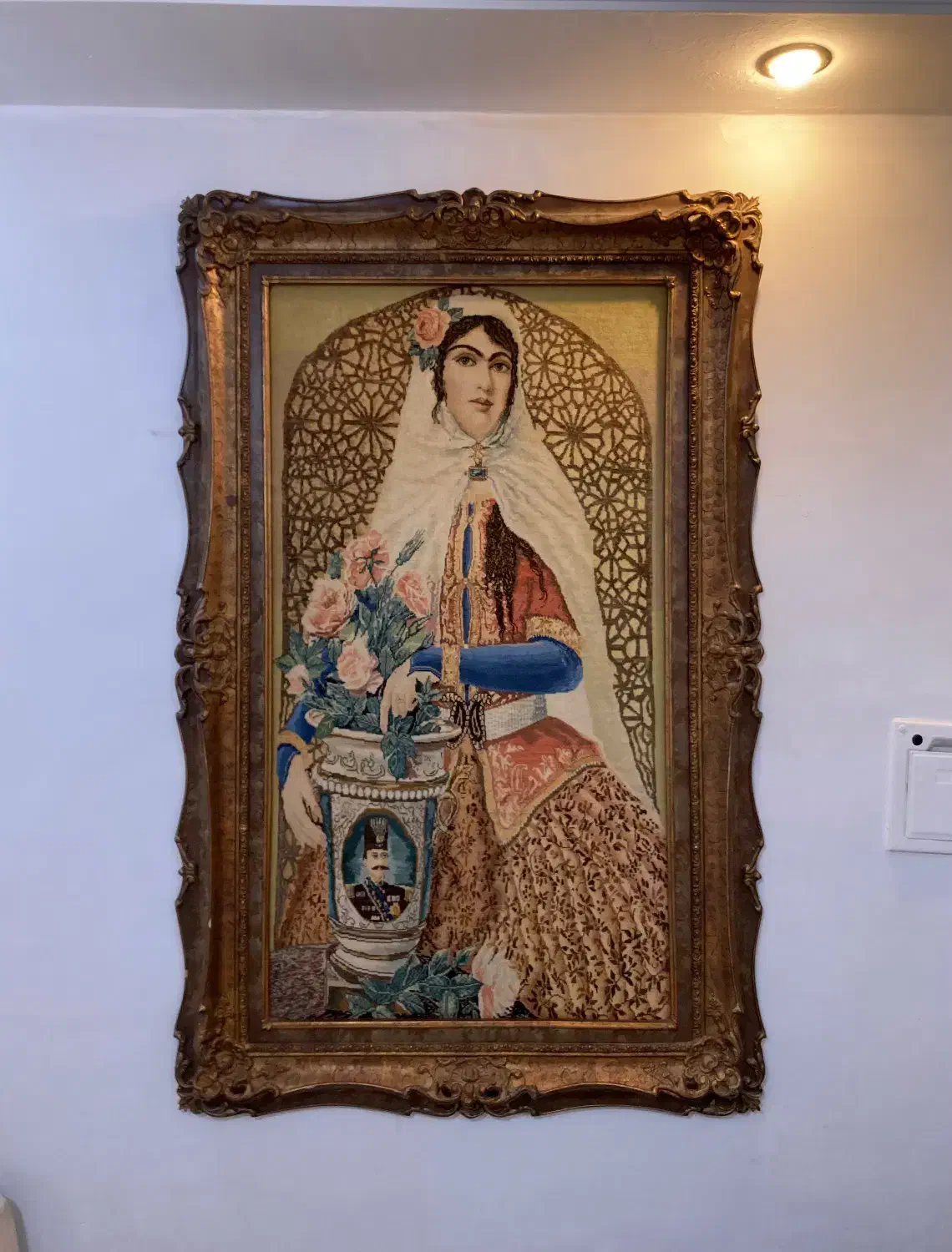 رخ زیبای دخترقاجارتابلو فرش خزان دستباف چله ابریشم|تابلو فرش|تهران, سازمان برنامه جنوبی|دیوار