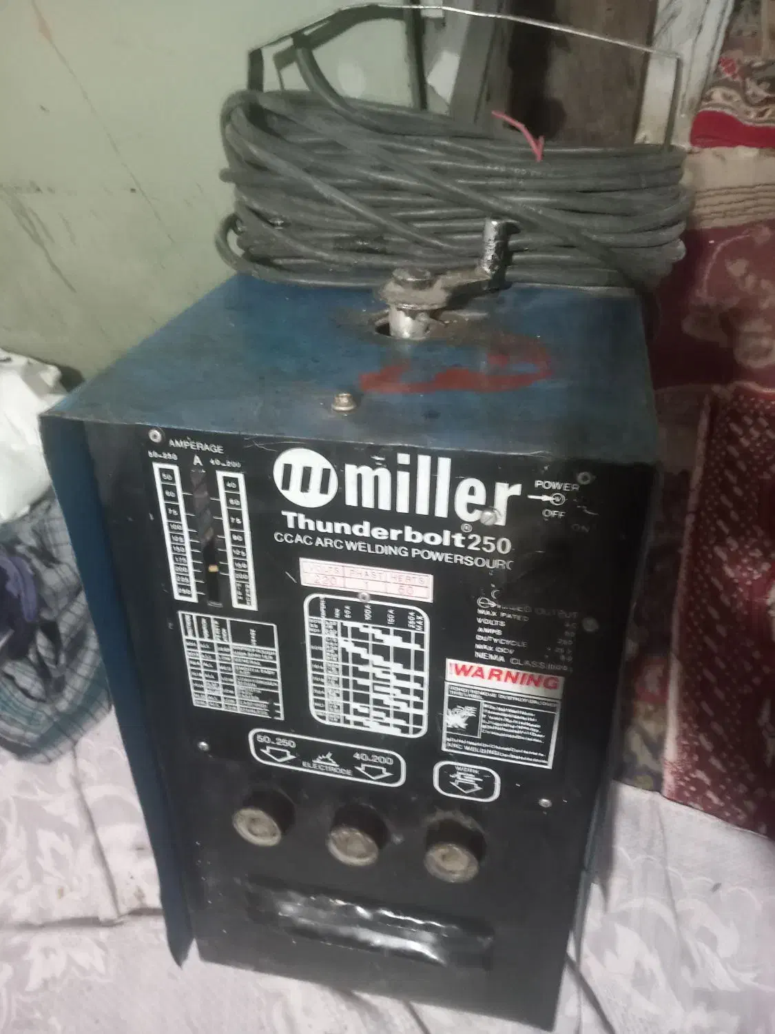 دستگاه جوش میلر آمریکایی|ماشین‌آلات صنعتی|ری, شهادت|دیوار