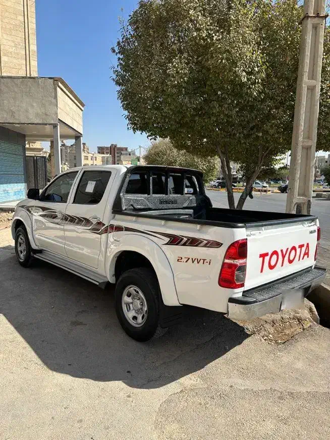 تویوتا هایلوکس ۲۰۱۱ درجه ۱|خودرو سواری و وانت|شیراز, ترمینال باربری|دیوار
