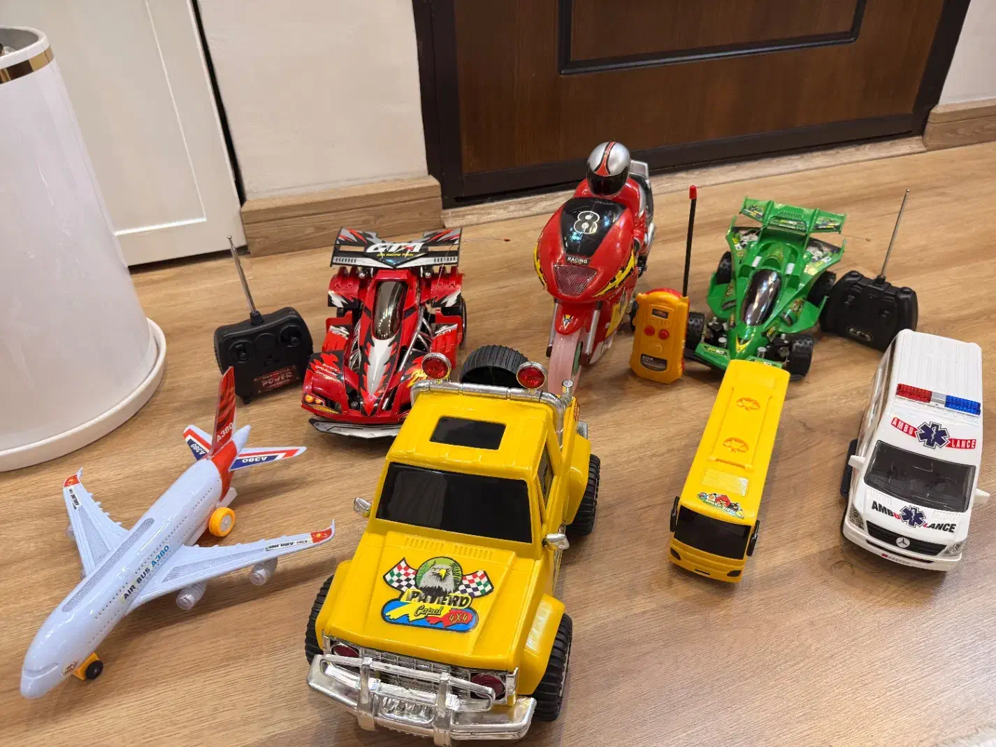 اسباب بازی|اسباببازی بچه|نیشابور, شهرک جانبازان|دیوار