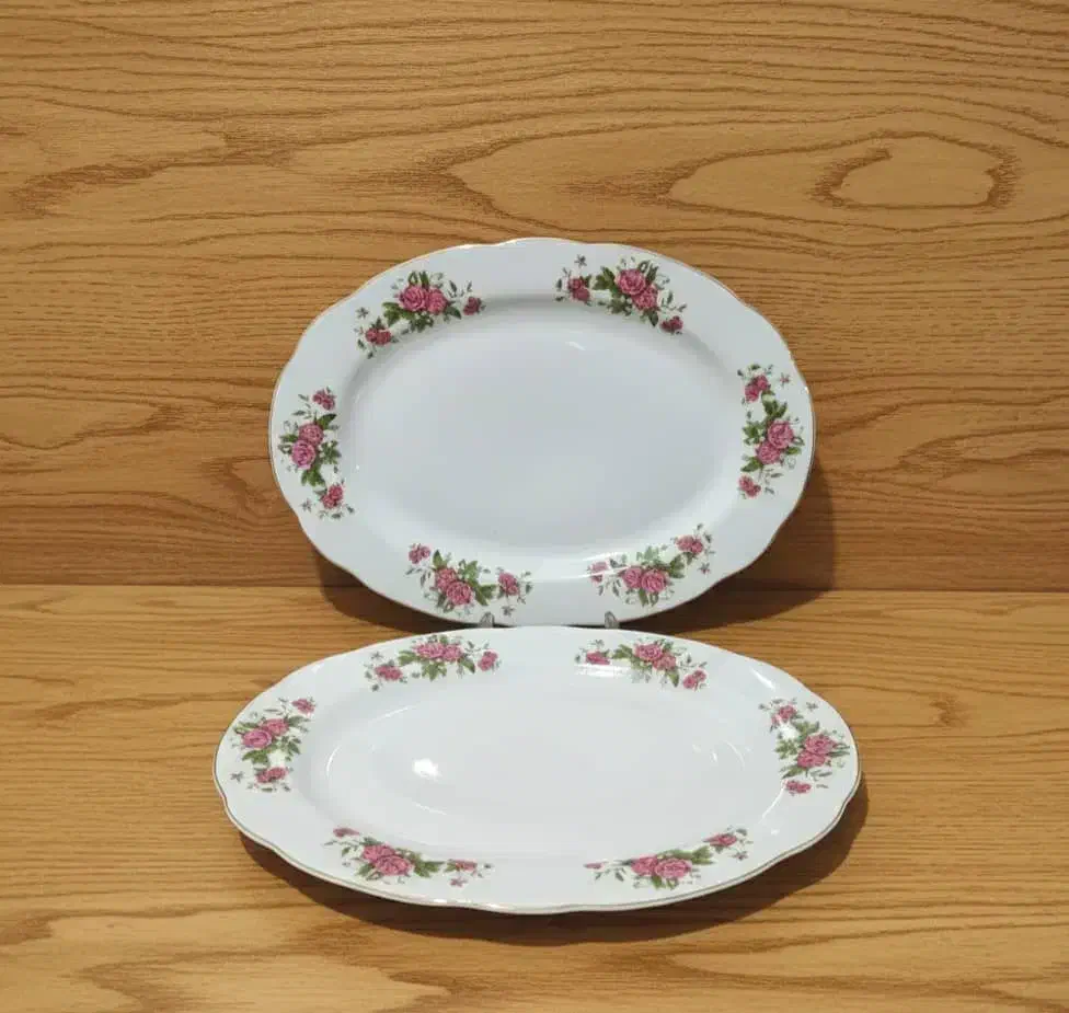 چینی گل سرخی|ظروف سرو و پذیرایی|دهدشت, |دیوار