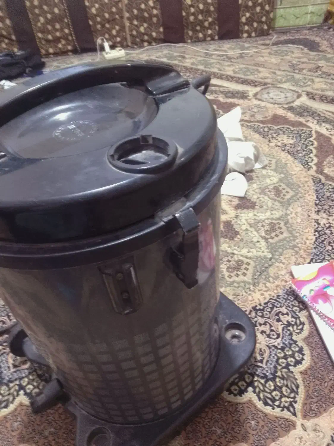 یک عدد جارو برقی|جاروبرقی، جارو شارژی، بخارشو|ایرانشهر, |دیوار