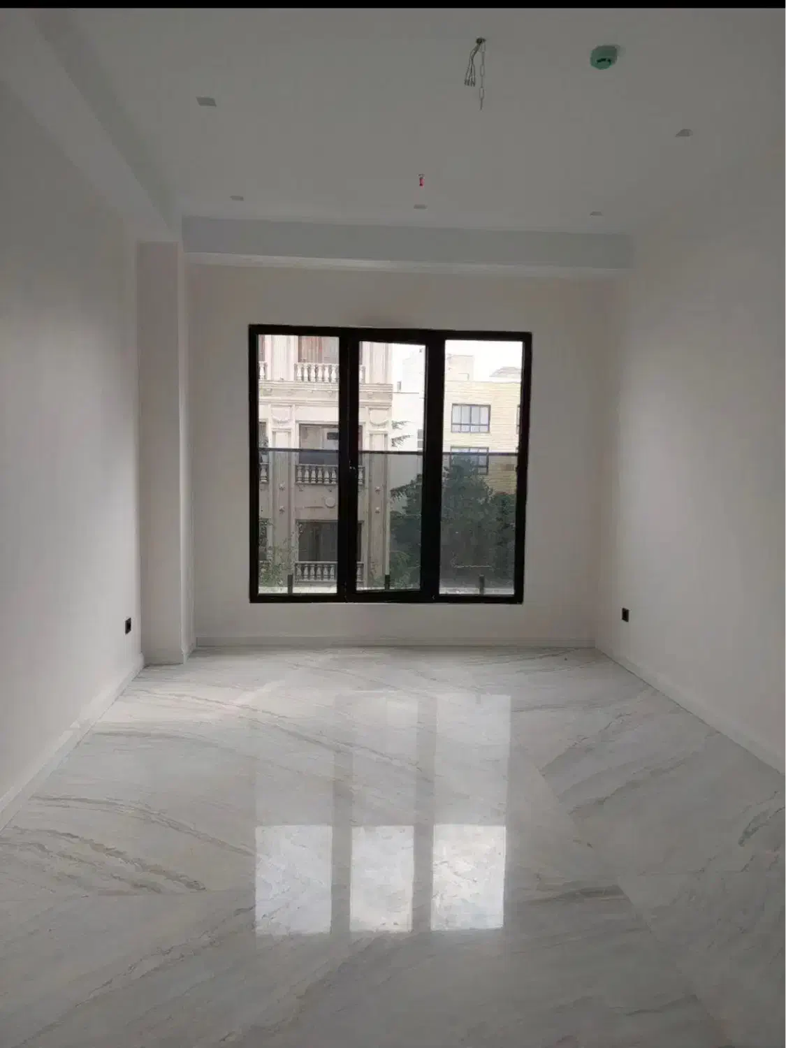 واحد ۹۰ متری ۲ خواب/ نوساز کلید نخورده/فول امکانات