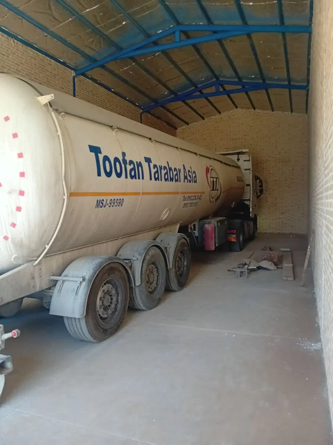 فروش یا اجاره سوله شهرک صنایع فرودگاه بر خیابان ۵۰|فروش دفتر صنعتی، کشاورزی، تجاری|سبزوار, شهرک صنعتی فرودگاه|دیوار