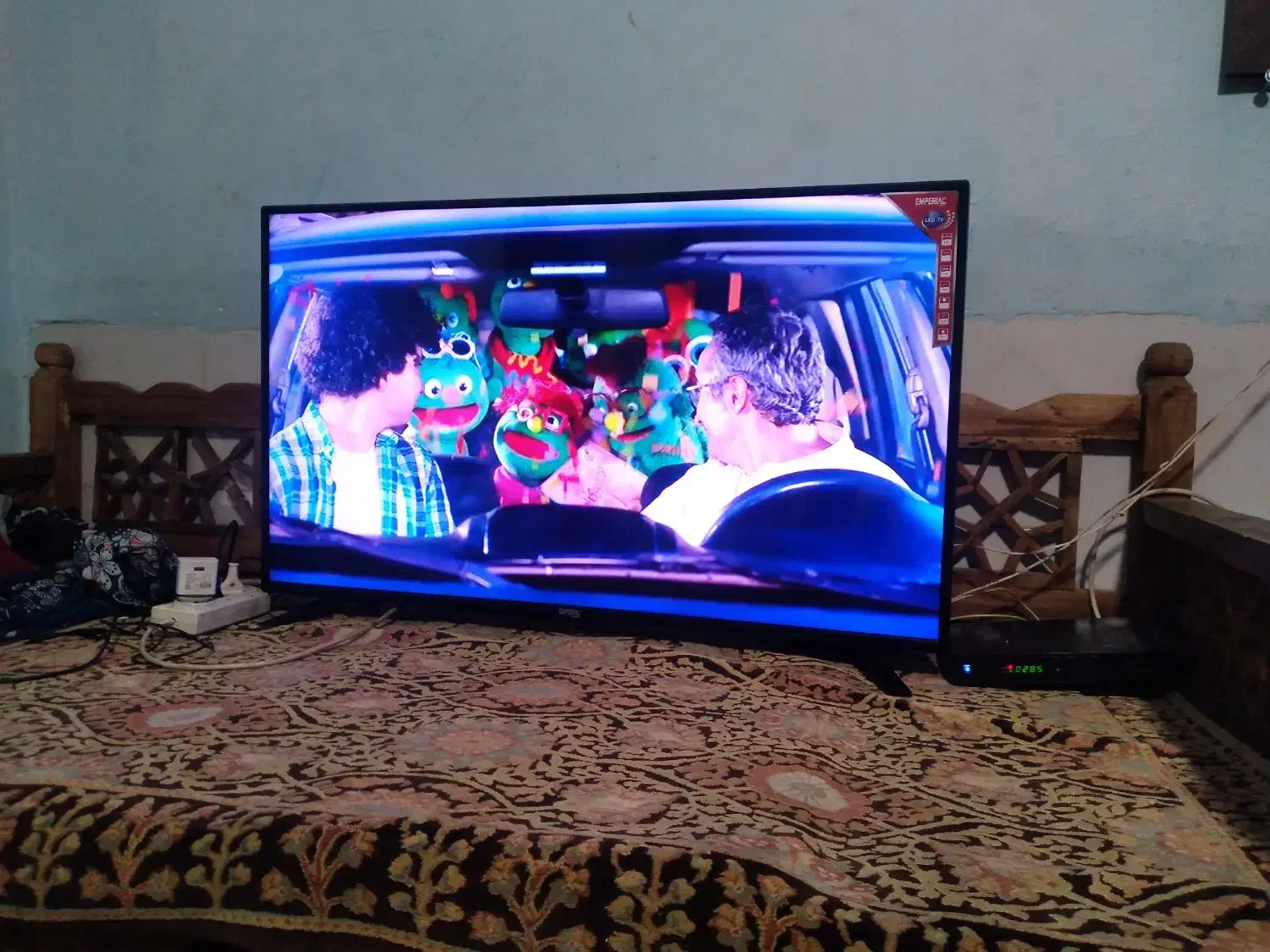دوتا ال ای دی درحد|تلویزیون و پروژکتور|مشهد, خواجه ربیع|دیوار