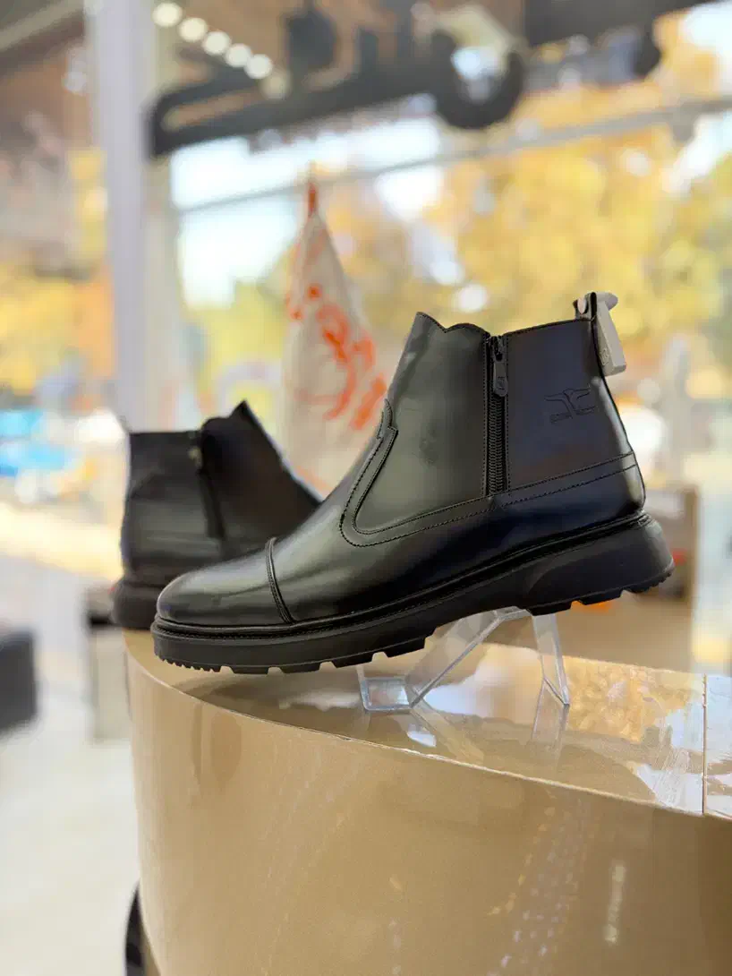 بوت مردانه فروشگاه کفش نجفی|کیف، کفش، کمربند|نیشابور, امام خمینی|دیوار