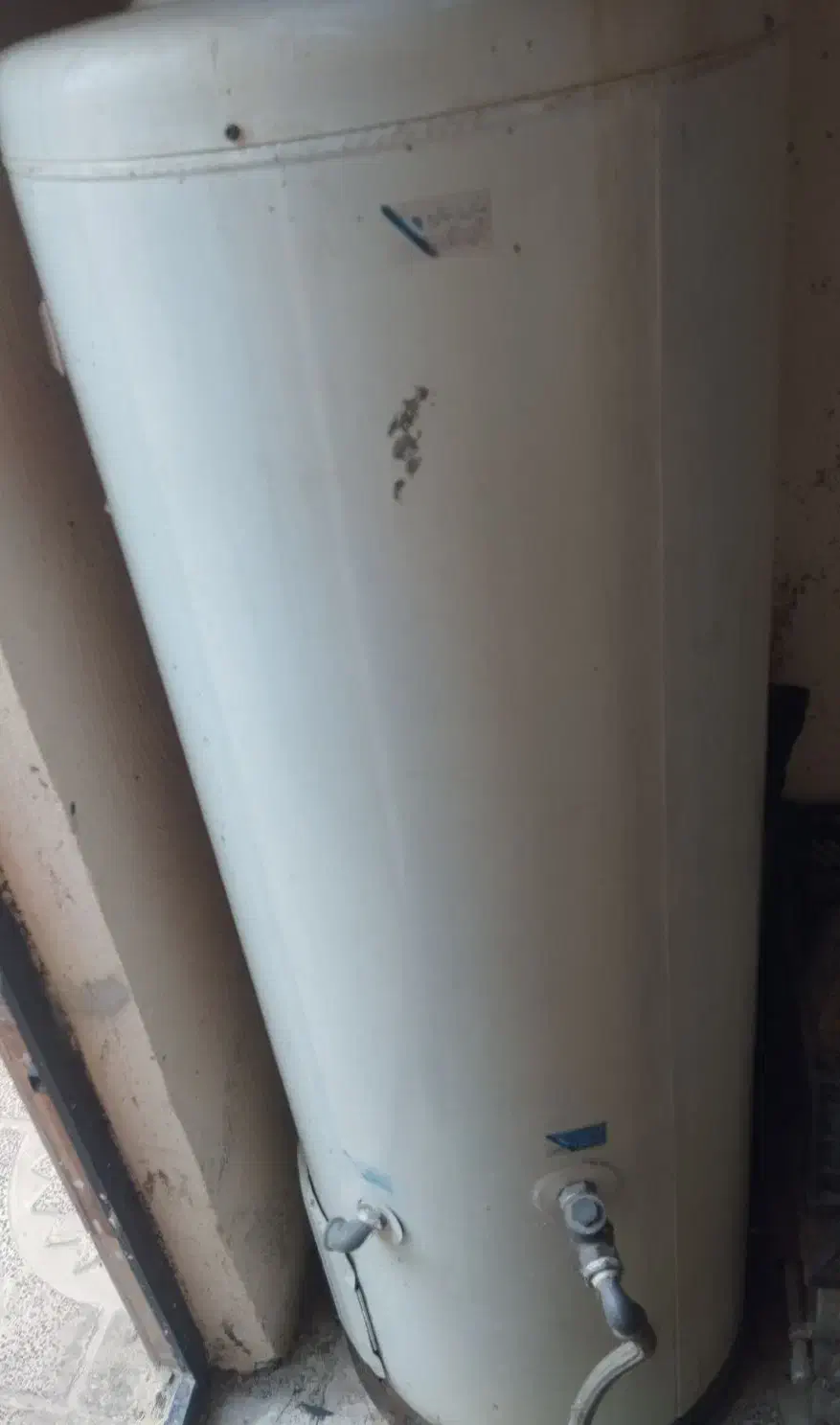 ابرگرمکن|آبگرمکن، پکیج، شوفاژ|فلاورجان, |دیوار