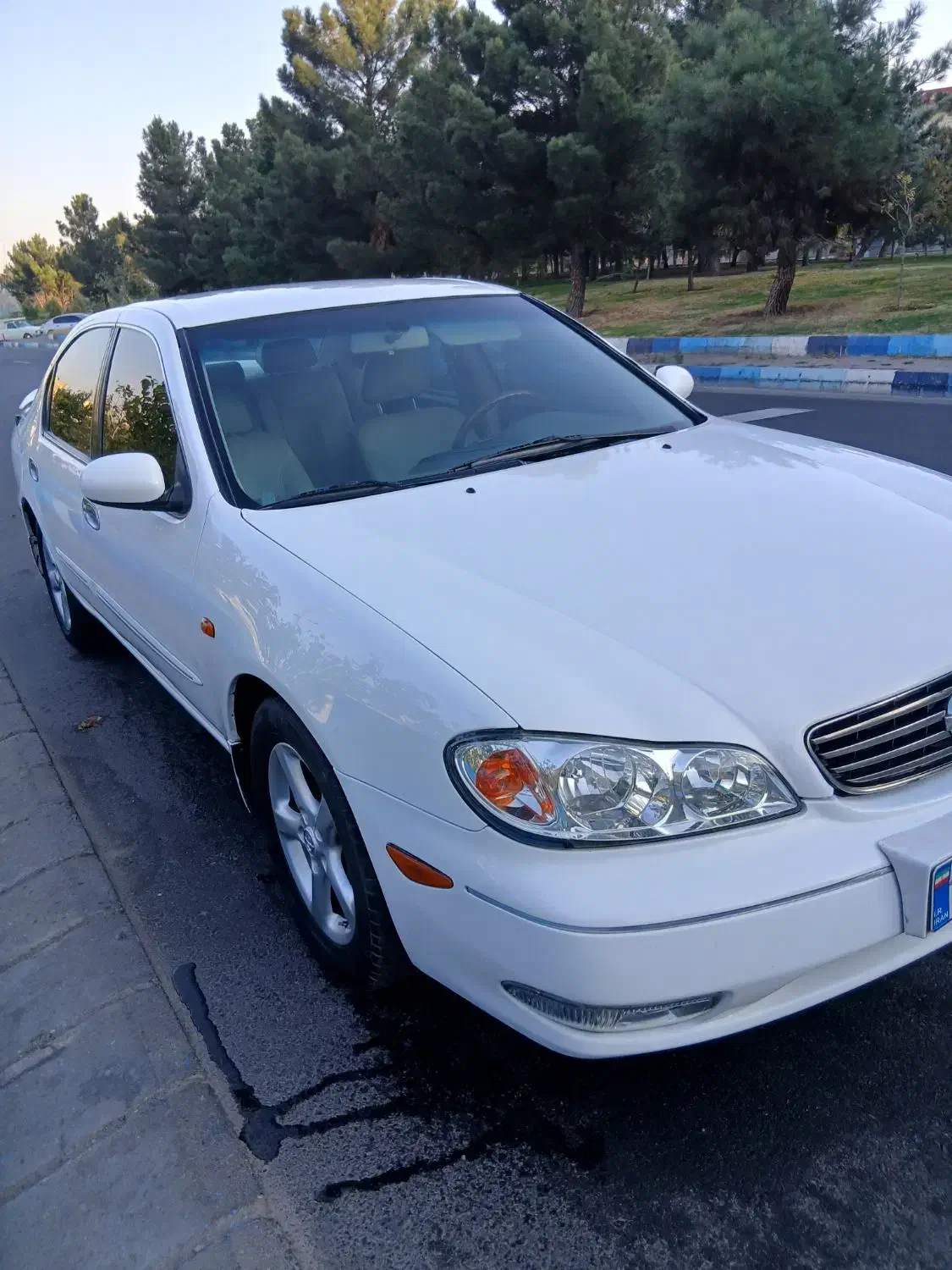 ماکسیما مدل۸۵سفید|خودرو سواری و وانت|تبریز, |دیوار