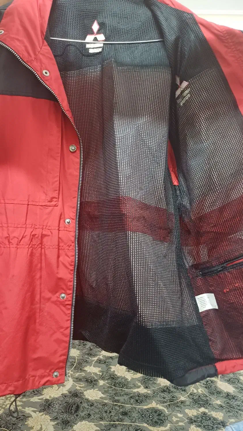 بادگیر ضد اب کلاه دار|لباس|پاکدشت, پاکدشت (مامازند)|دیوار