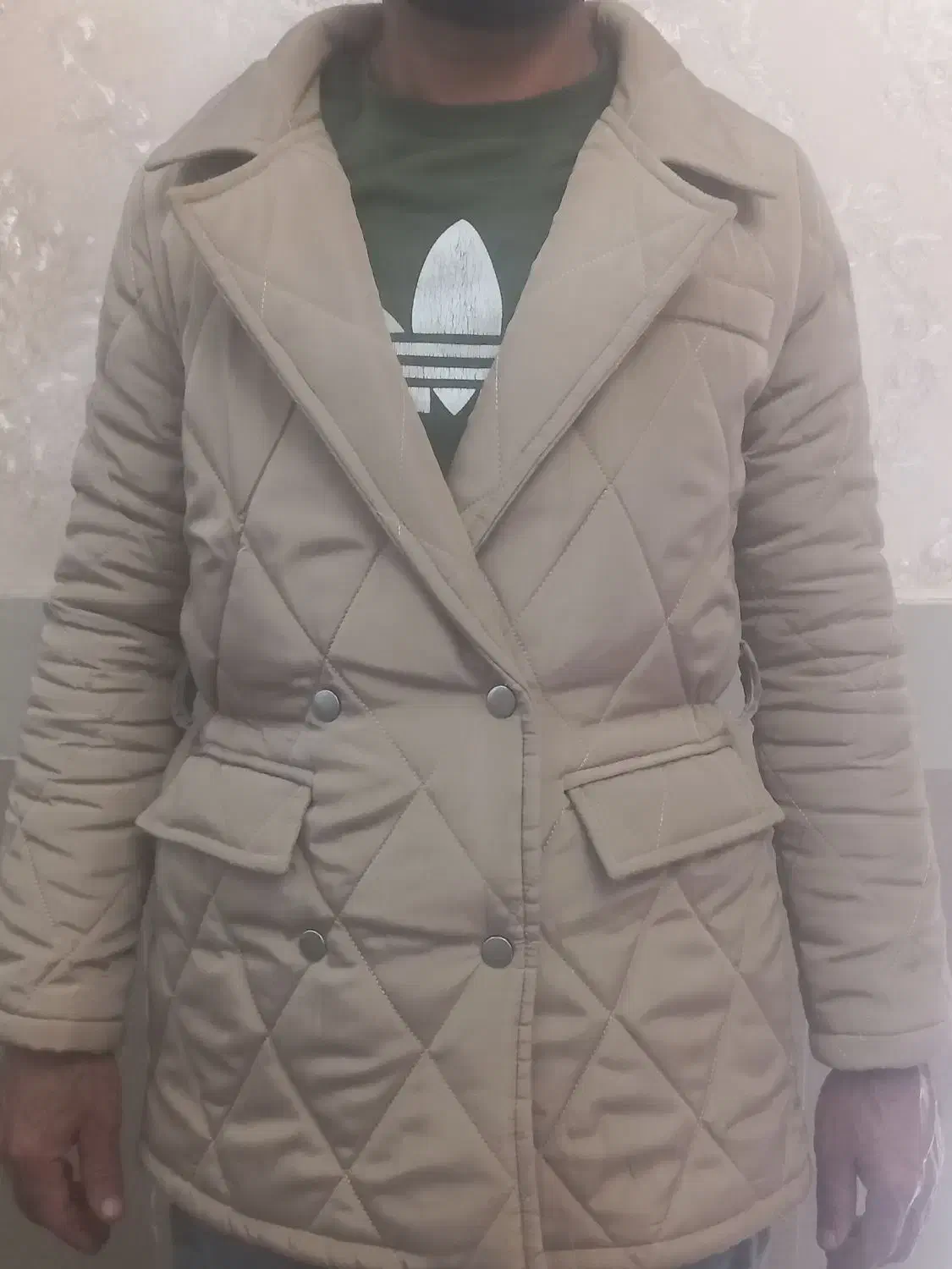 کت لی|لباس|همدان, |دیوار