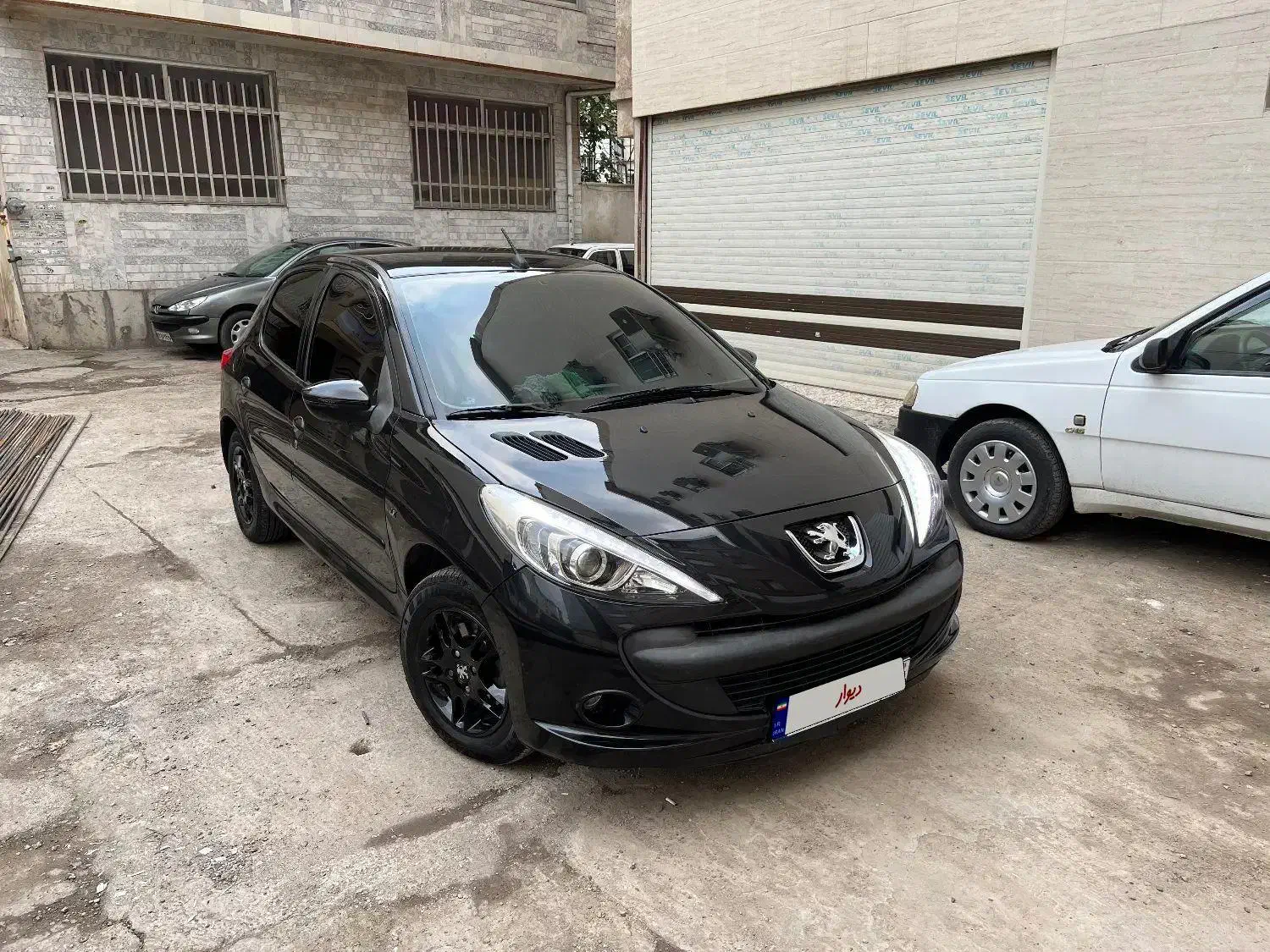 207 مدل97|خودرو سواری و وانت|رشت, سعدی (تختی)|دیوار