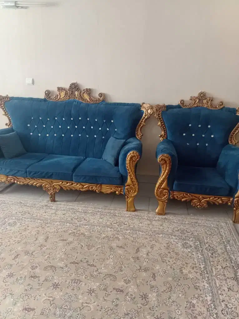 مبلمان ۷نفره باجلومبلی سالم فروش فوری|مبلمان خانگی و میز عسلی|پرند, فاز ۵|دیوار