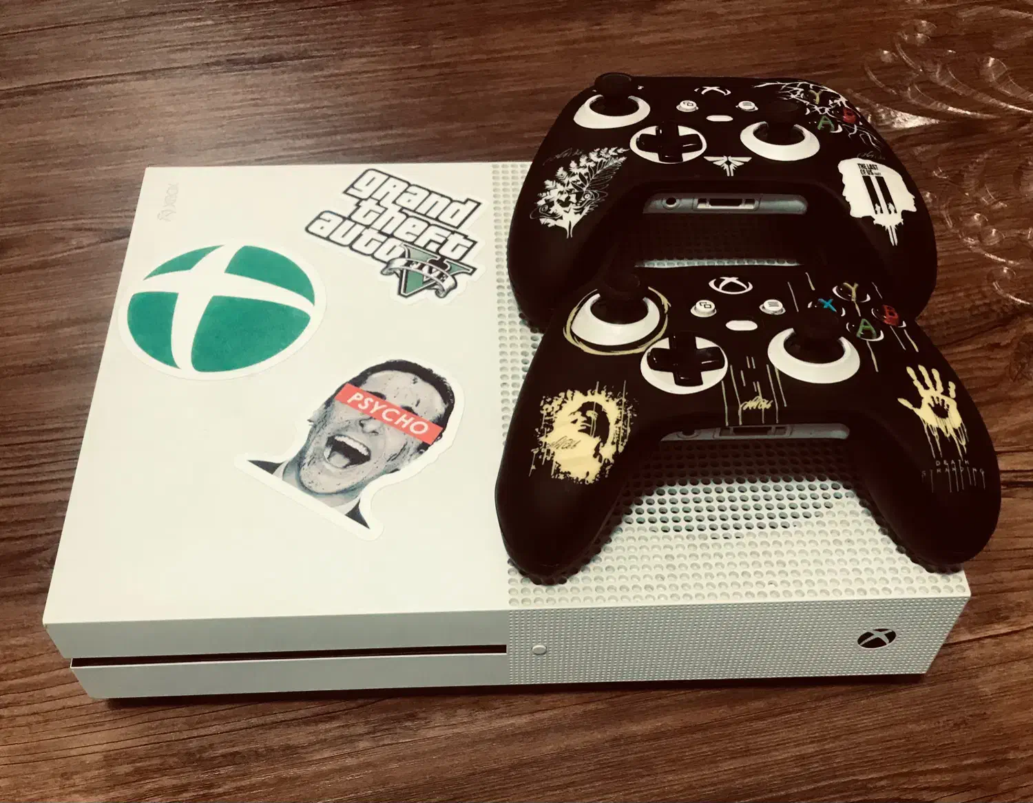 دستگاه بازی ایکس باکس|کنسول، بازی ویدئویی و آنلاین|سورک, |دیوار