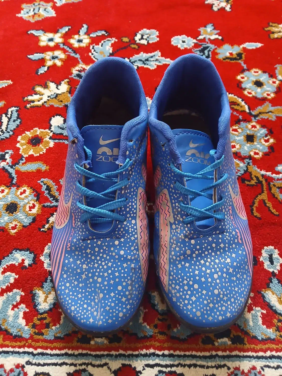 کفش چمن نایک|کیف، کفش، کمربند|دهدشت, |دیوار