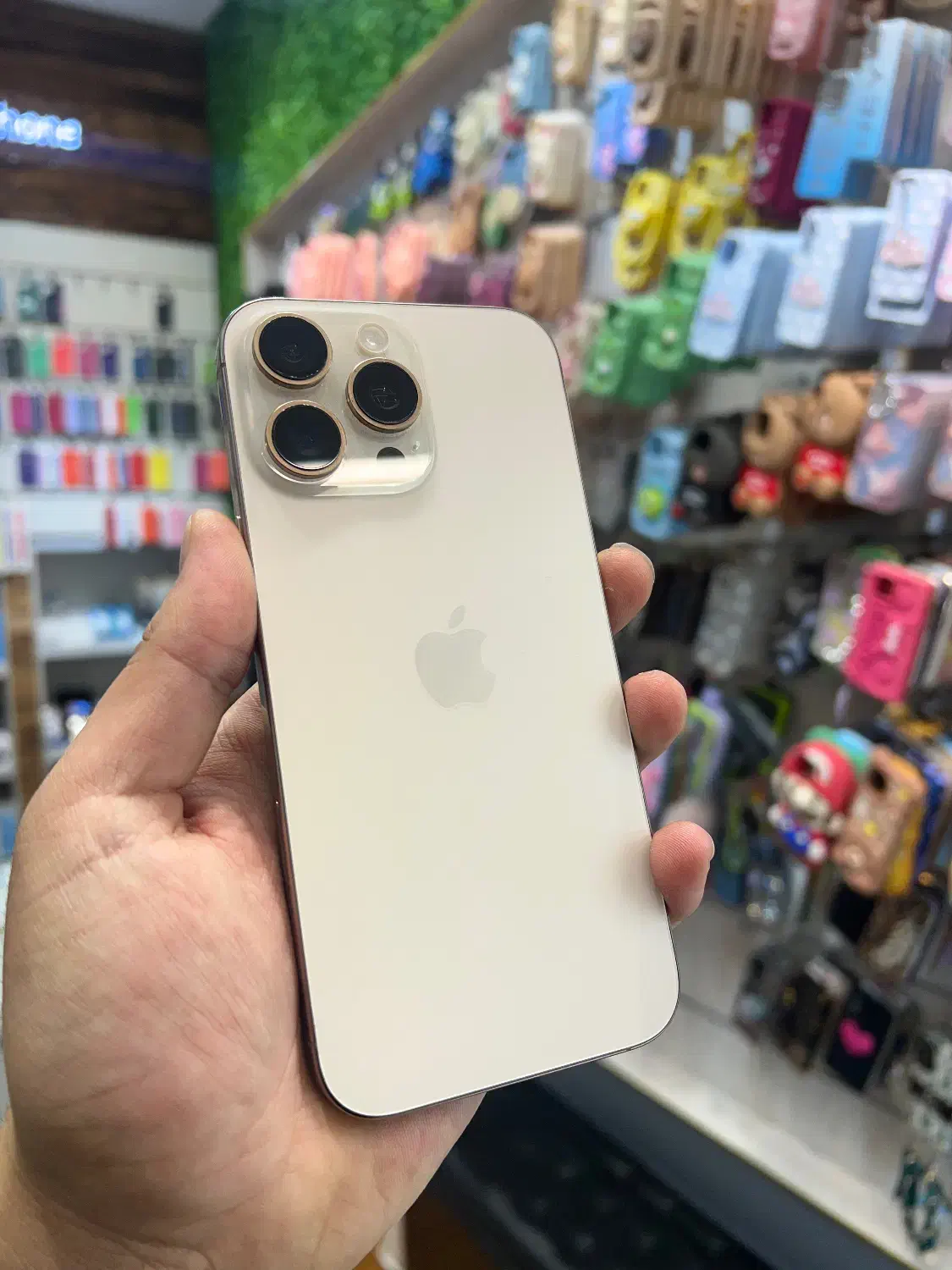 ایفون ۱۶ پرومکس باطری 96 وحشتاک تمیز|موبایل|تهران, صادقیه|دیوار