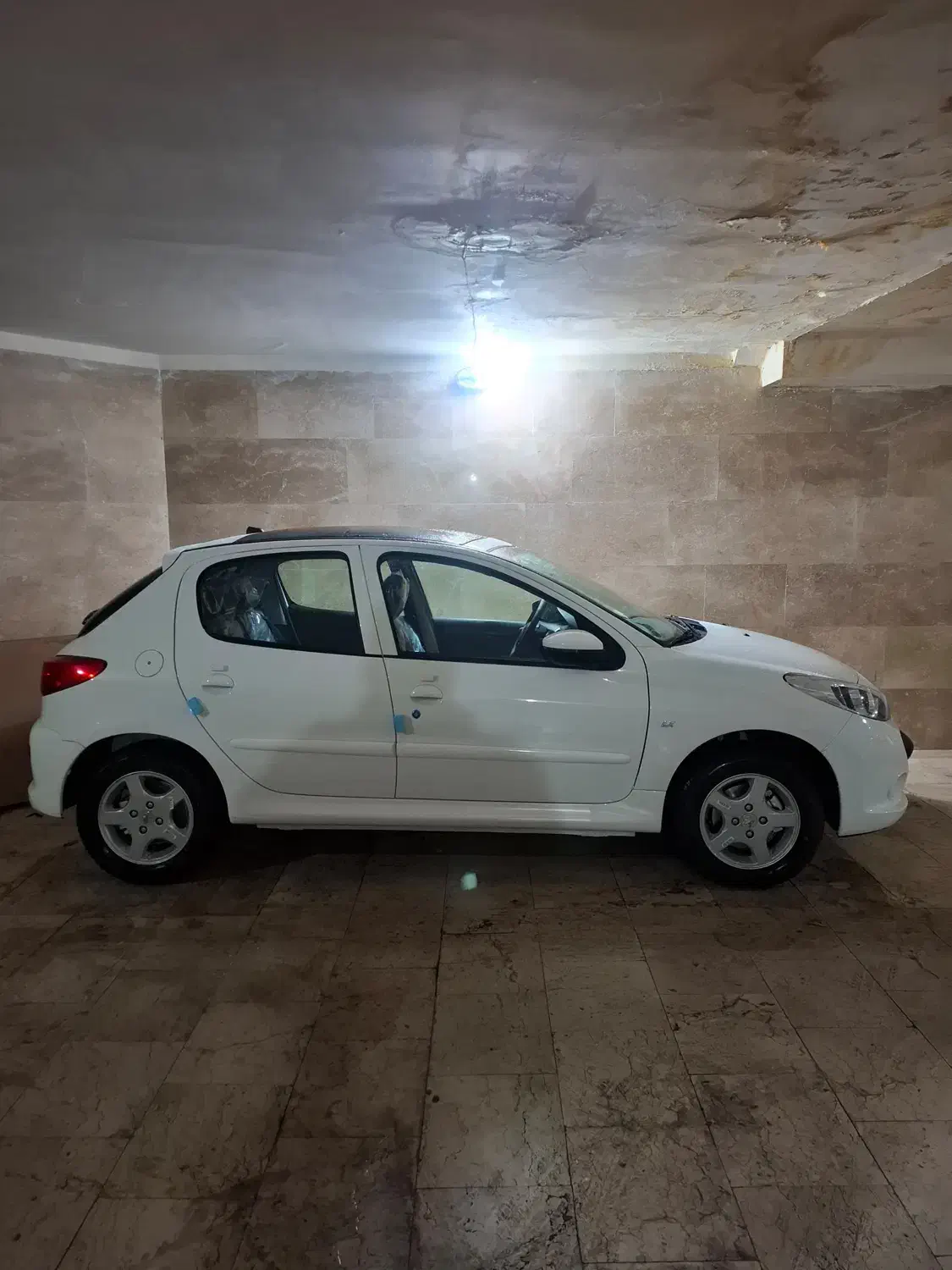 ۲۰۷ صفر خشک|خودرو سواری و وانت|تبریز, |دیوار