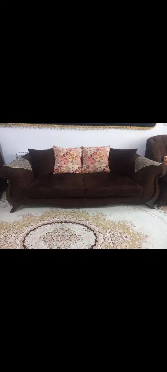 مبل راحتی ۷ نفره|مبلمان خانگی و میز عسلی|شیراز, ریشمک|دیوار