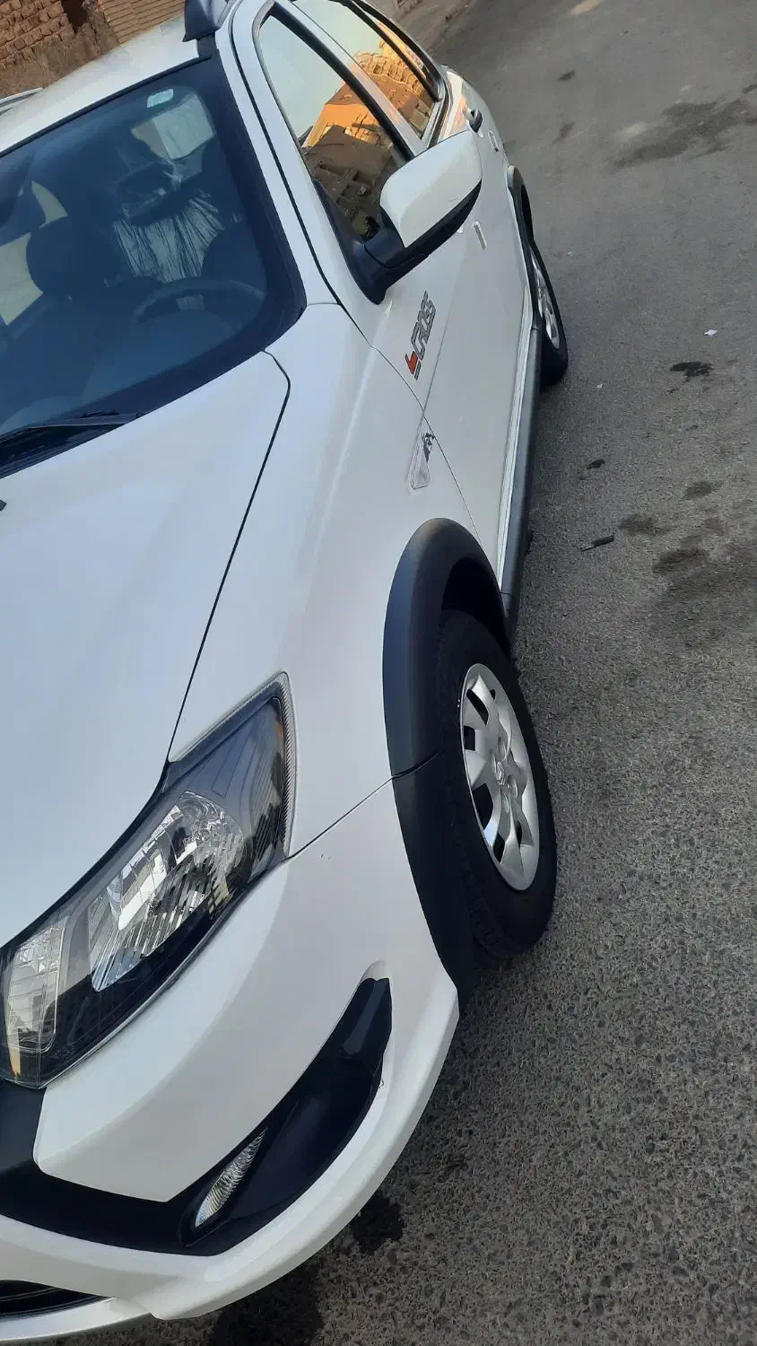 کوئیک سفید اس ۴۰۳ بیرنگ در حد|خودرو سواری و وانت|قم, عمار یاسر|دیوار