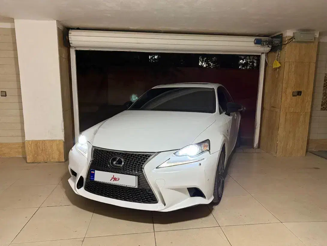 Lexus is250 fsport|خودرو سواری و وانت|تهران, نارمک|دیوار