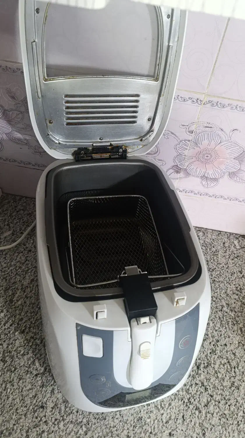 سرخکن|اجاق گاز و لوازم برقی پختوپز|قم, شهرک سازمان آب|دیوار