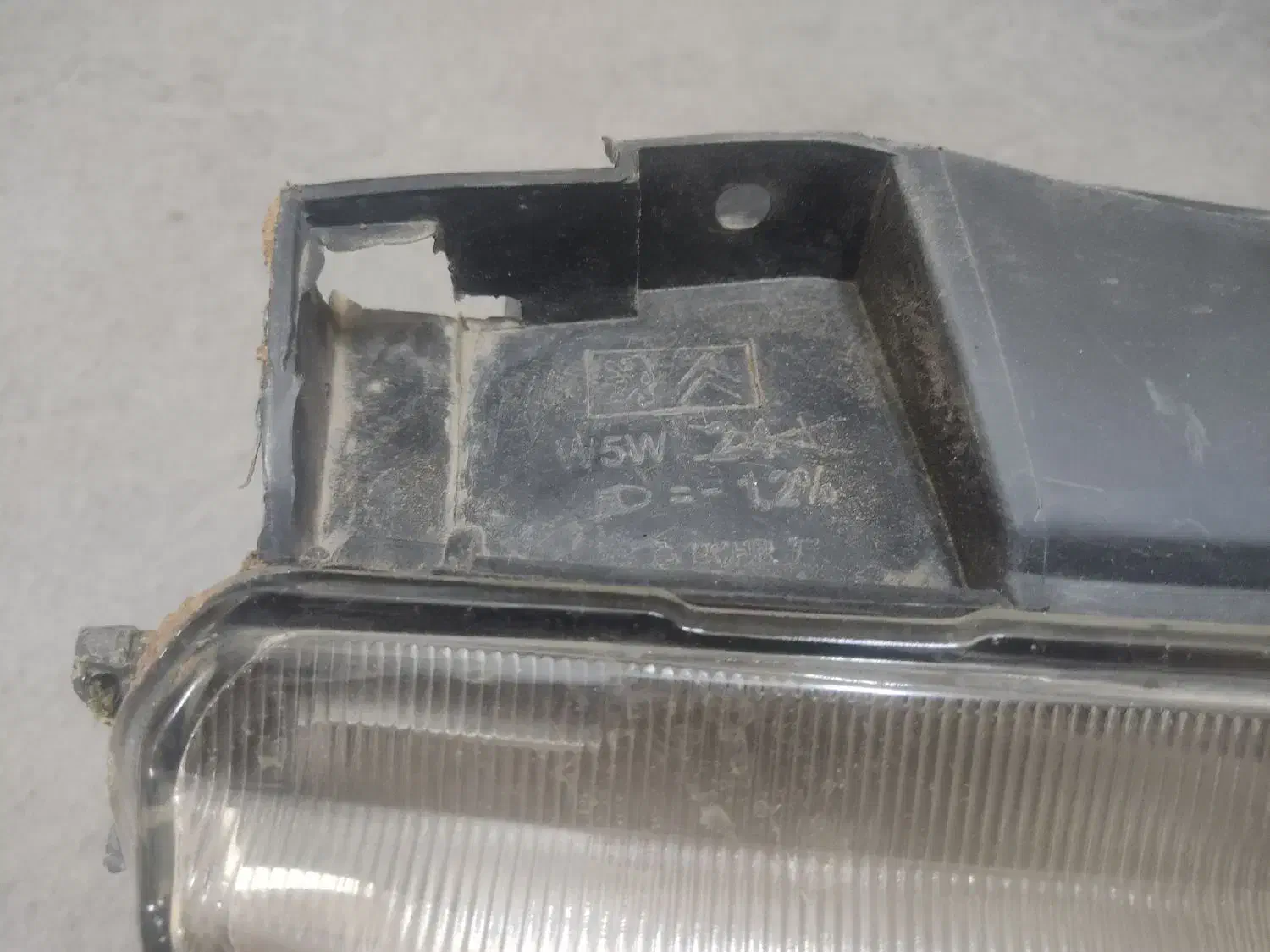 چراغ جلو سمت شاگرد زانتیا|قطعات یدکی و لوازم جانبی|کرج, شهرک بهداری|دیوار