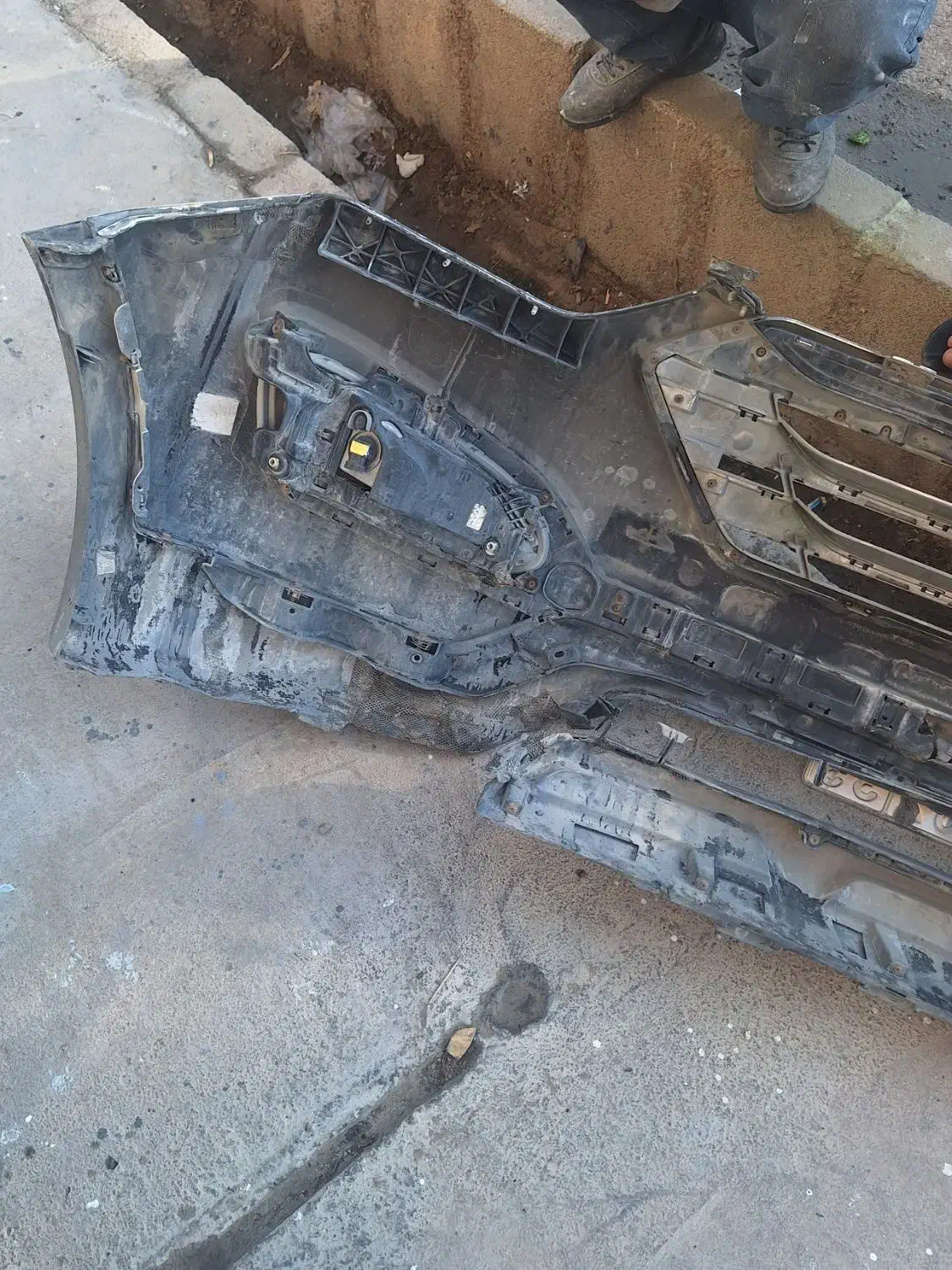 سپر سانتافه|قطعات یدکی و لوازم جانبی|اهواز, سلطانمنش|دیوار