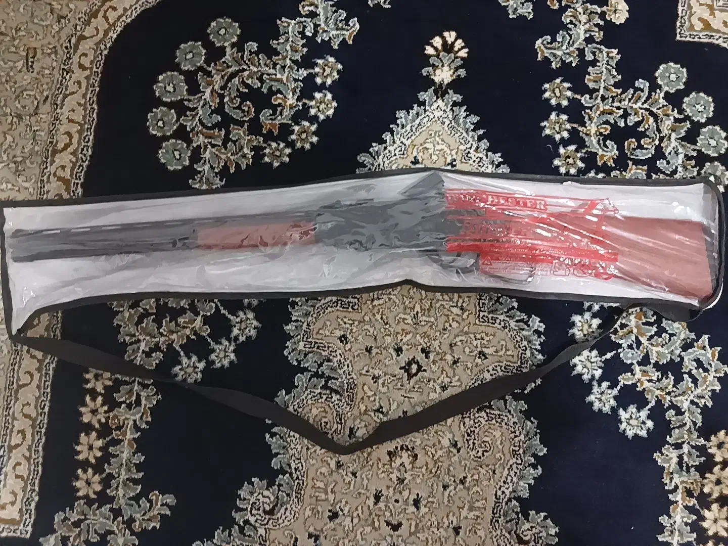 تفنگ اسباب بازی|اسباب‌‌بازی|پاکدشت, پاکدشت (مامازند)|دیوار