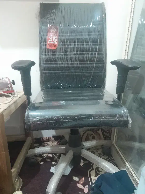 فروش تجهیزات اموزشگاهی|مبلمان اداری|بردسکن, |دیوار