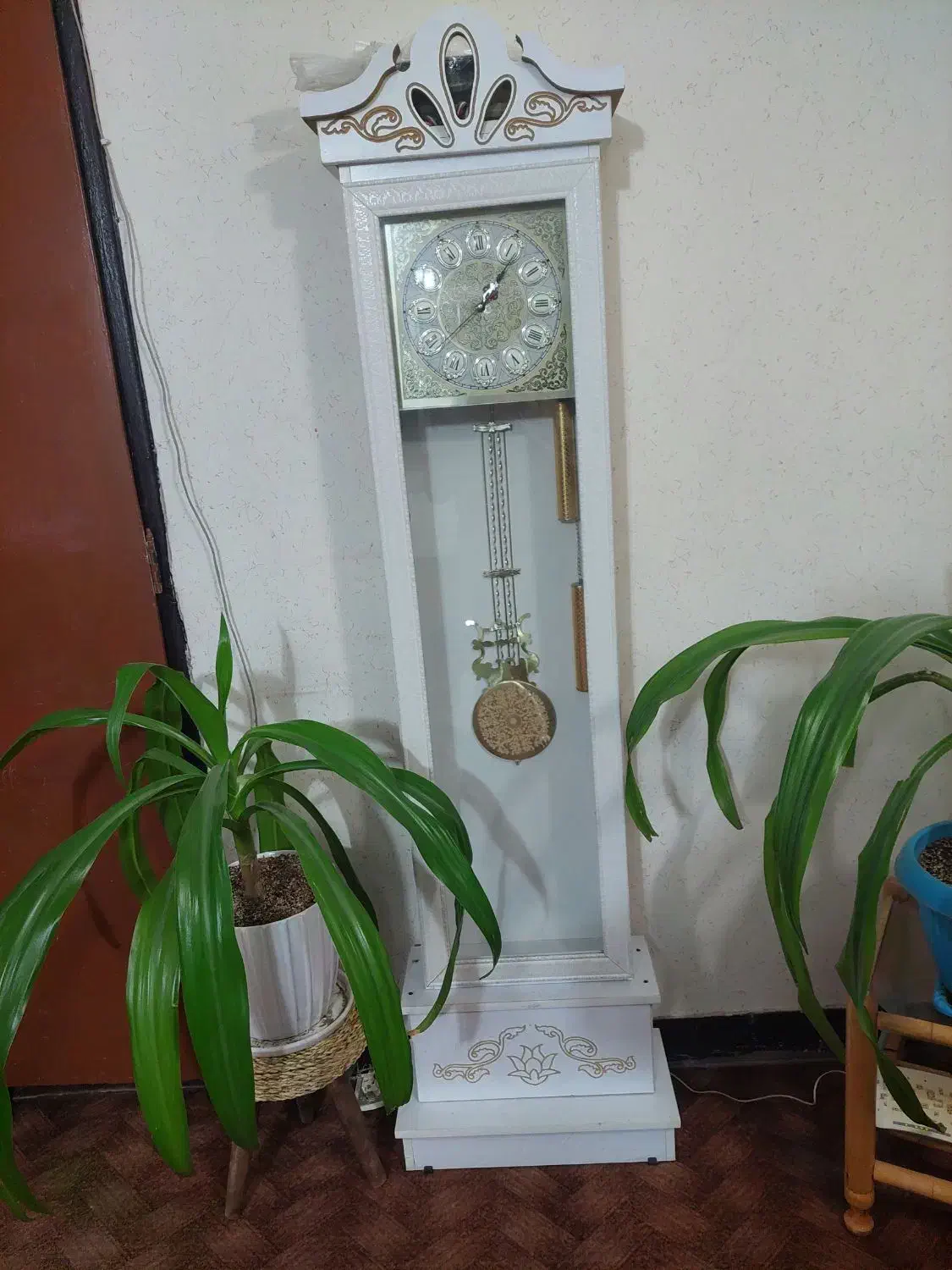 ساعت ایستاده کاملاسالم|ساعت دیواری و تزئینی|شاهین‌شهر, شهرک سایت|دیوار