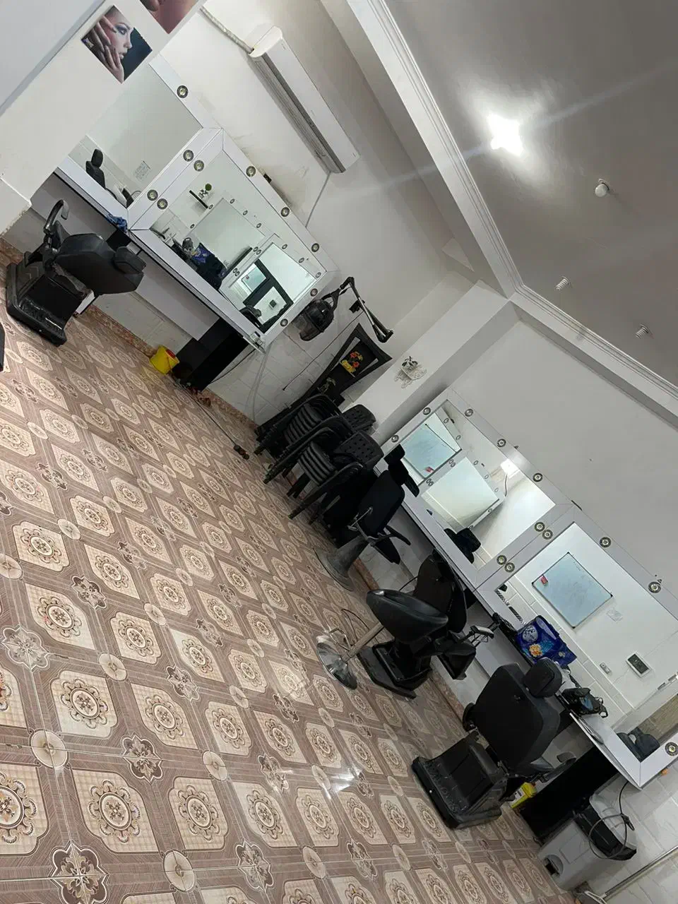 اجاره یک باب مغازه|اجارهٔ مغازه و غرفه|جیرفت, |دیوار