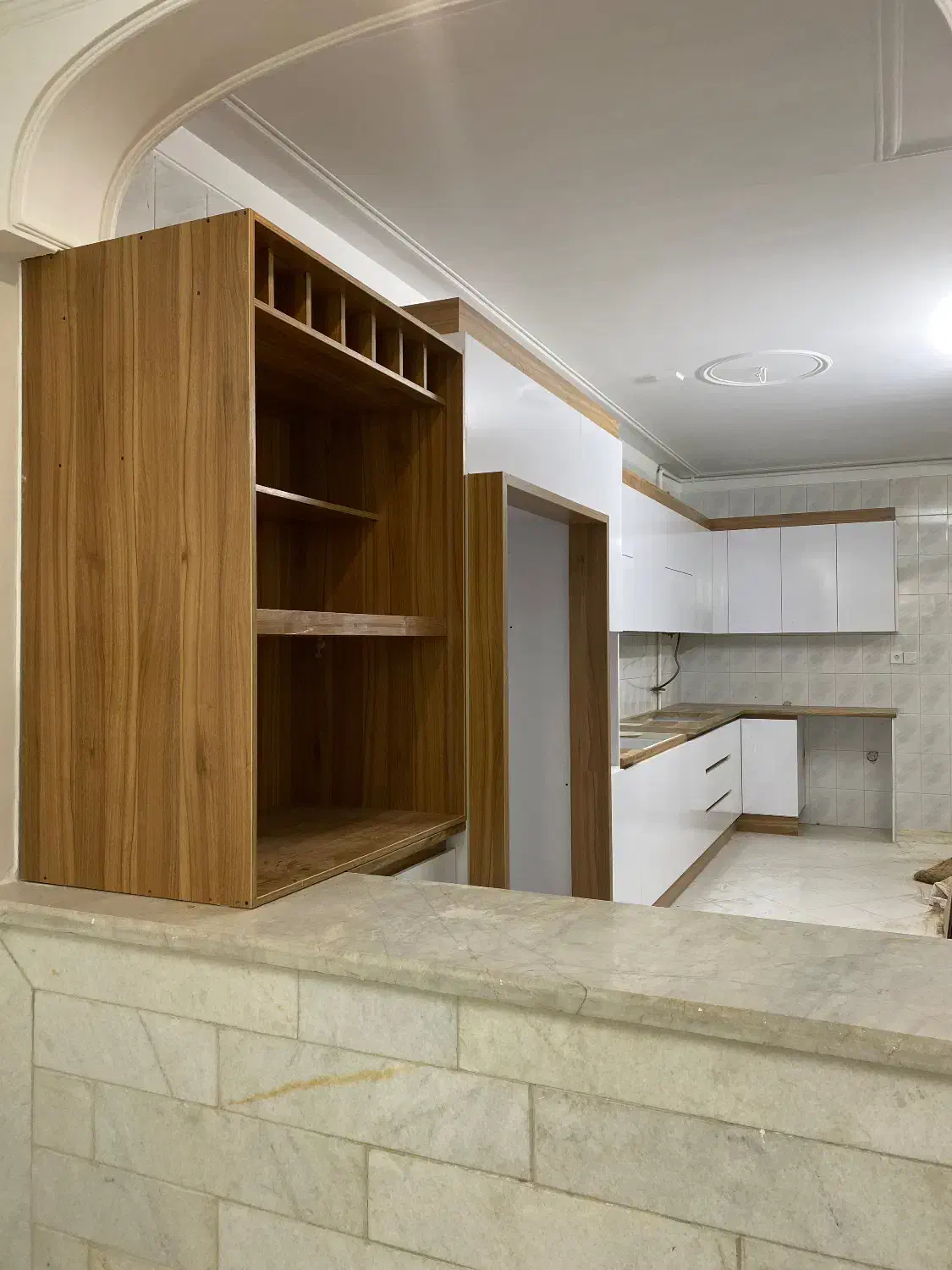 کابینت با بدنه گلستان ترکیب رنگی|مصالح و تجهیزات ساختمان|قم, صفاشهر|دیوار