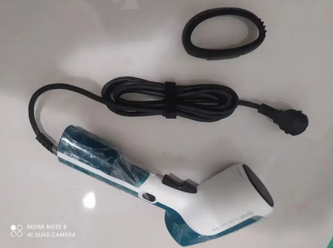 اتو بخار دستی تفال اصل مناسب هدیه روز زن کاملا نو|اتو و لوازم اتو|همدان, |دیوار