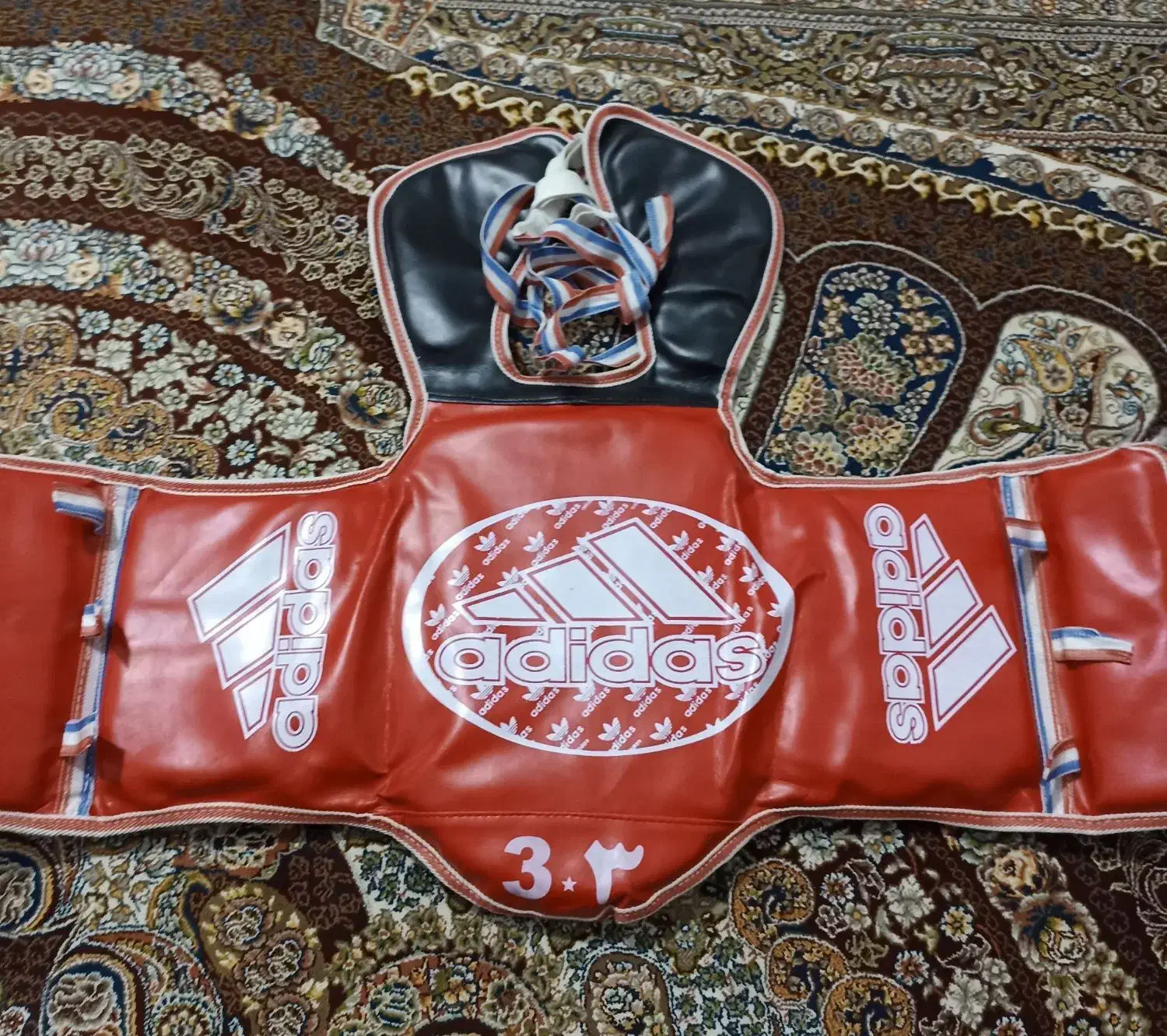 لباس تکواندو|لباس|پاکدشت, پاکدشت (مامازند)|دیوار