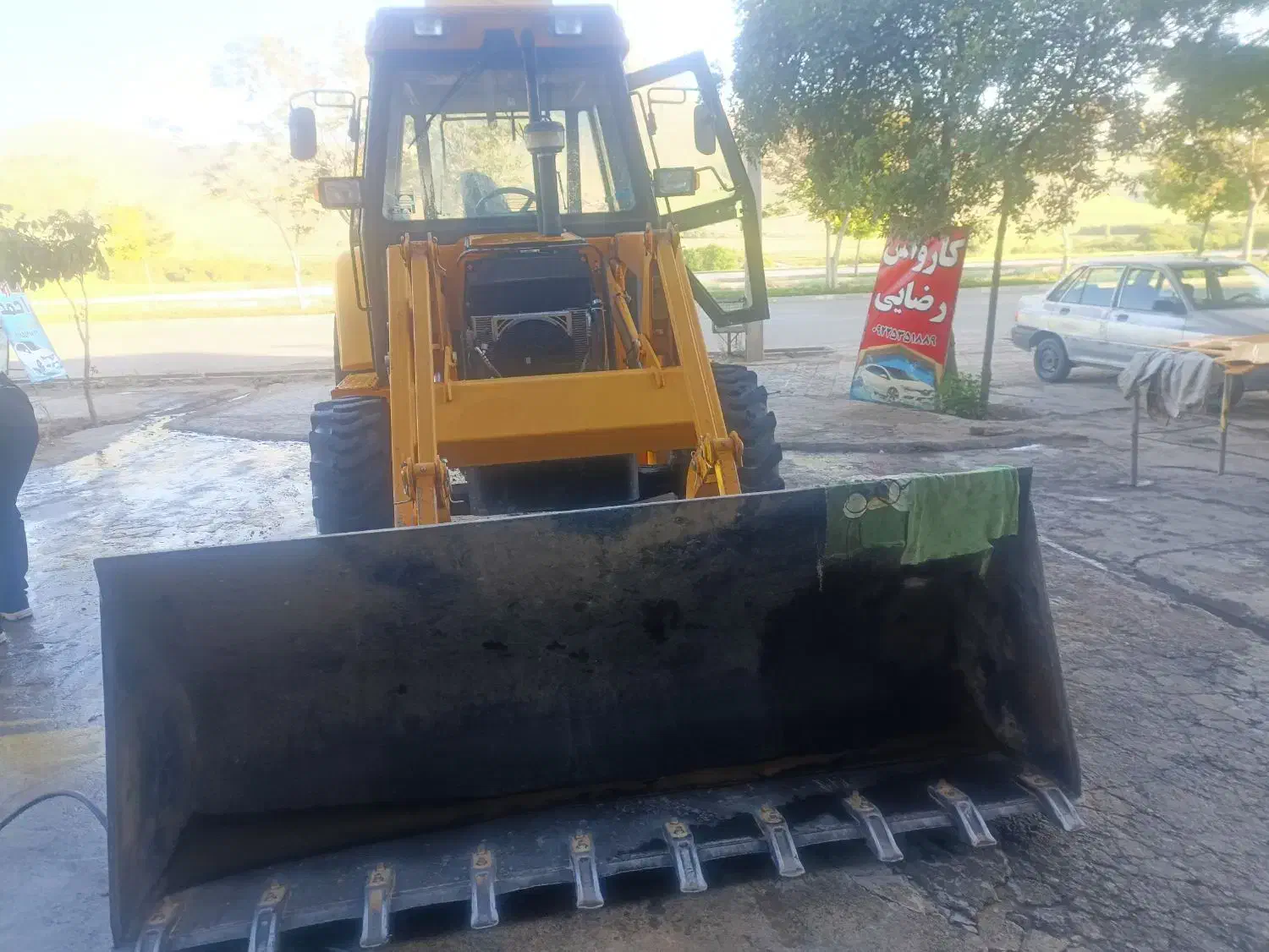 هرسین . خدمات بیل بکهو|خدمات پیشه و مهارت|هرسین, |دیوار