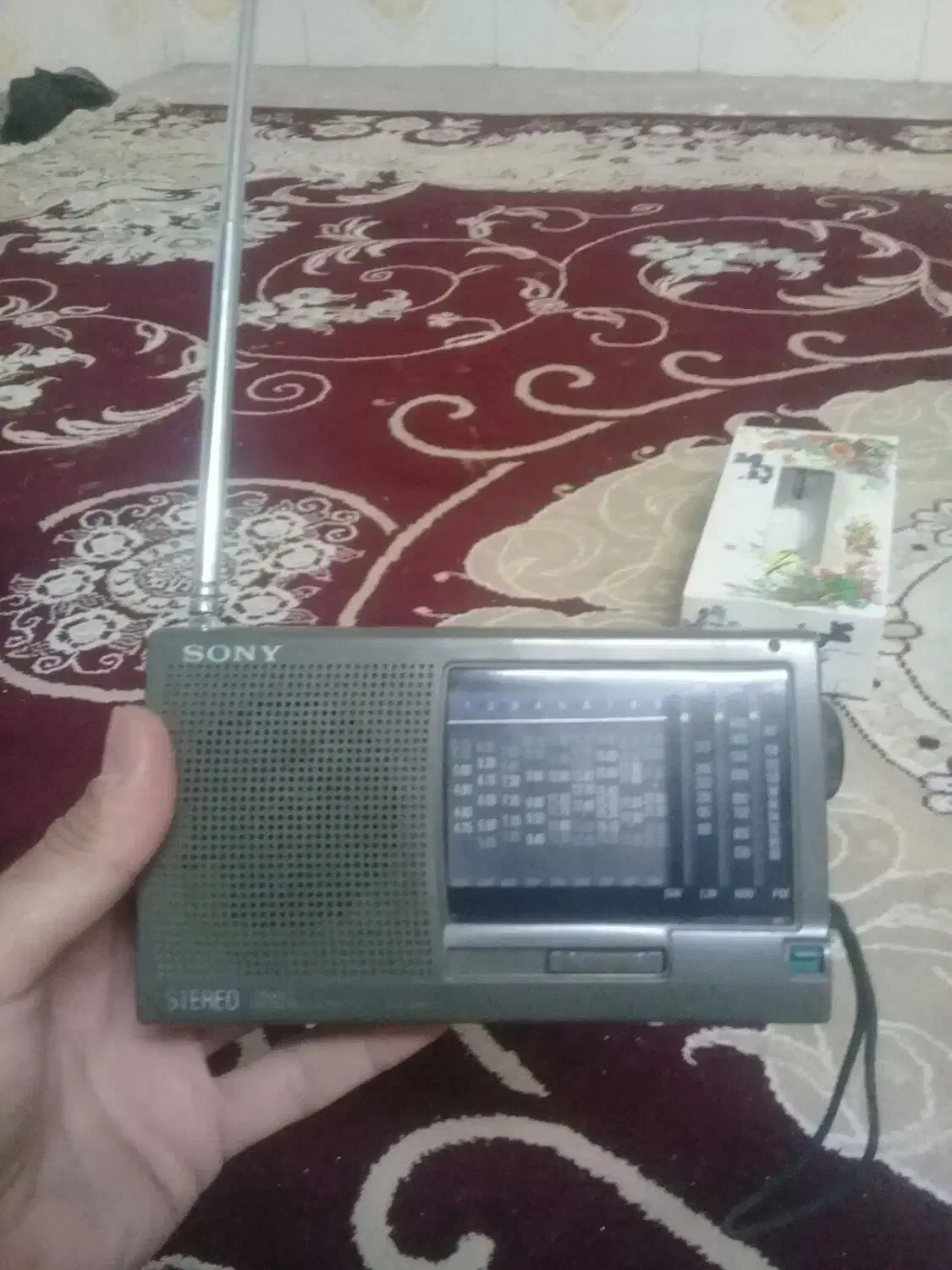 رادیو سونی ۴موج|کلکسیون اشیاء عتیقه|تربتحیدریه, پائین ولایت|دیوار