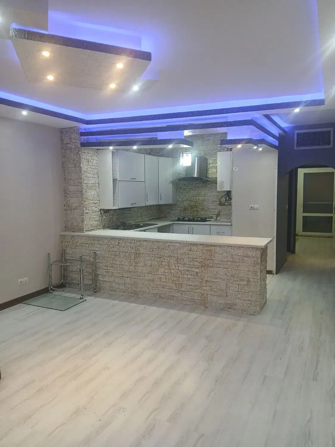 آپارتمان F5 طبقه سوم|فروش آپارتمان|فولادشهر, مسکن مهر فولادشهر|دیوار