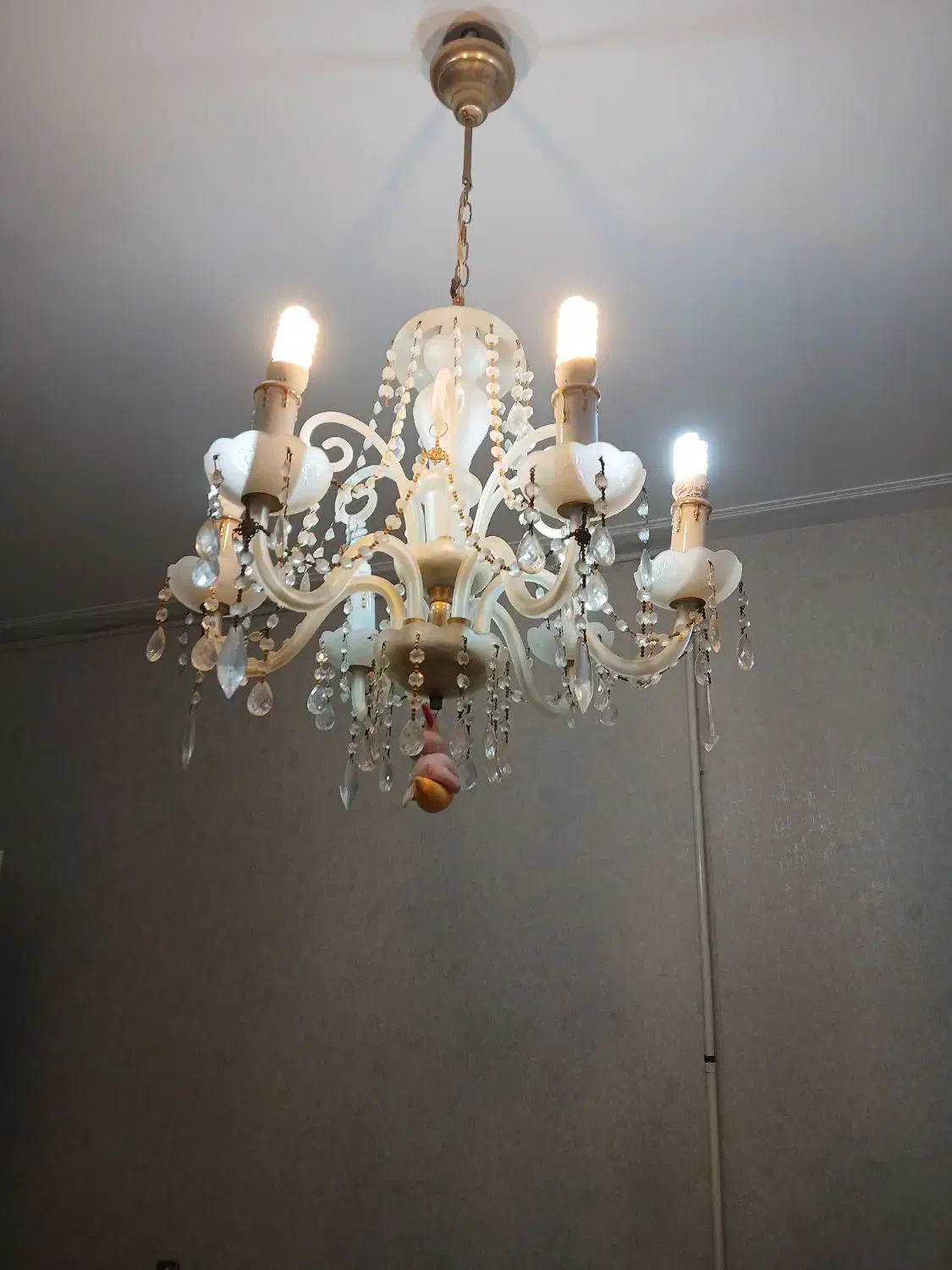 لوستر|لوستر و چراغ آویز|قم, باجک دو|دیوار