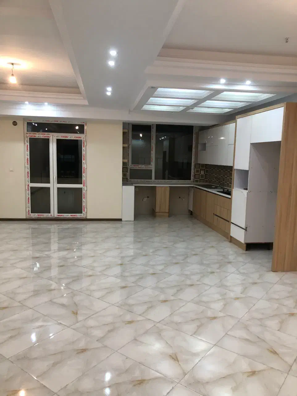 اپارتمان۱۳۰متری|فروش آپارتمان|تهران, باشگاه نفت|دیوار