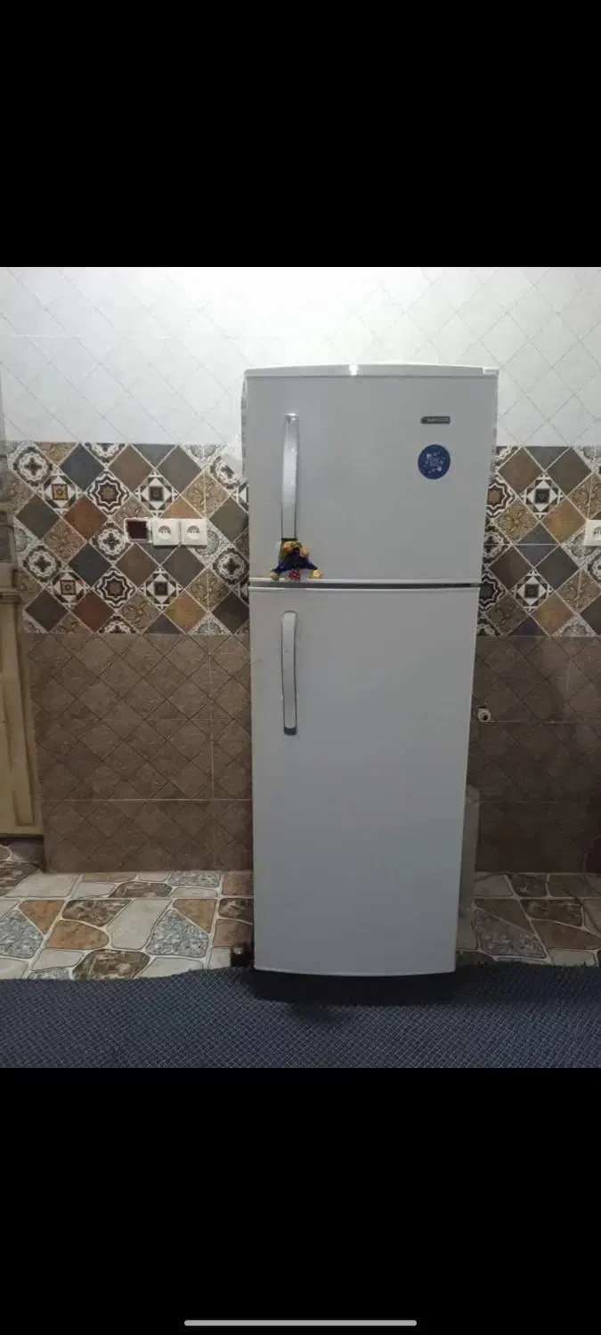 یخچال|یخچال و فریزر|لامرد, |دیوار