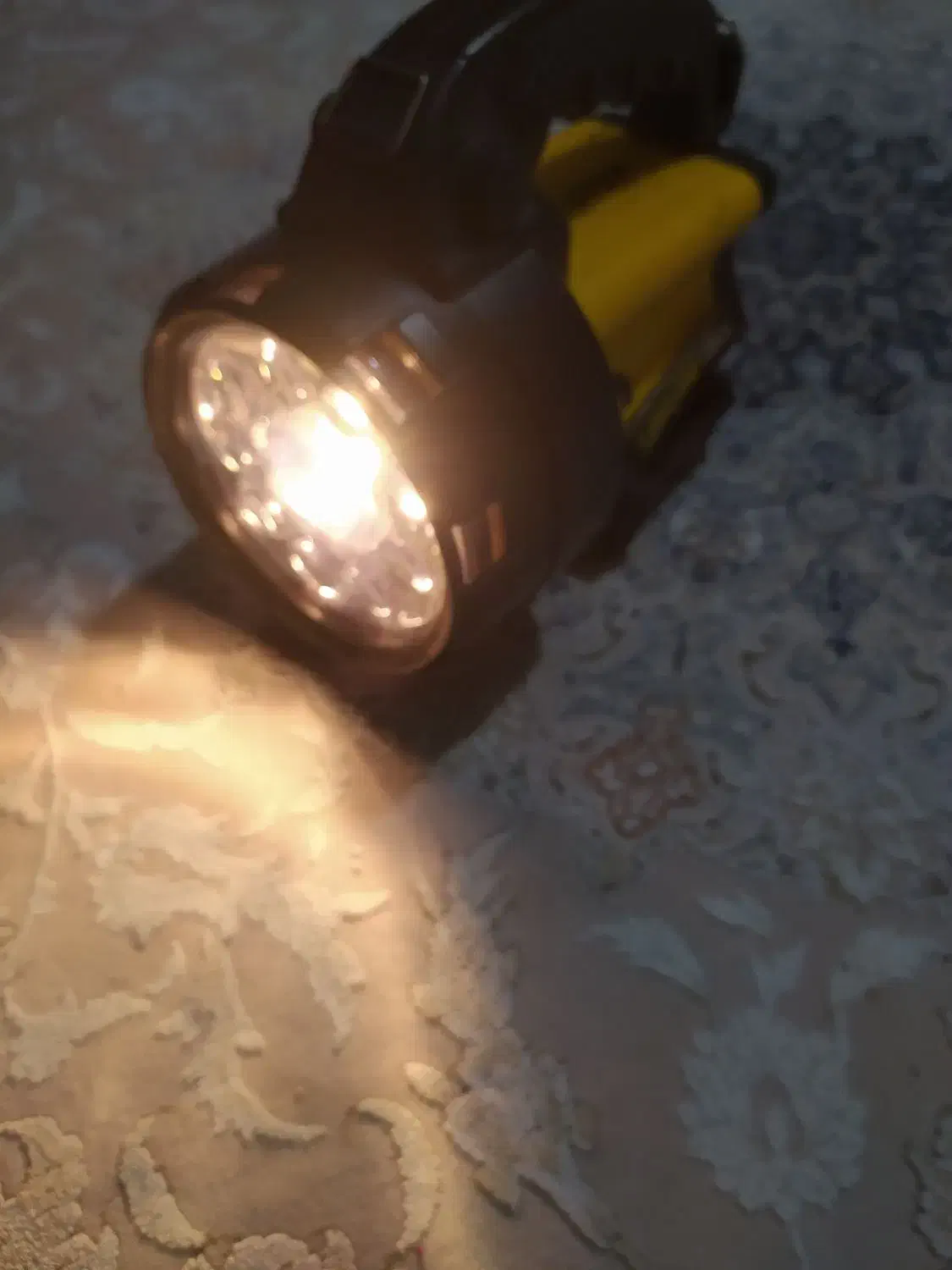 چراغ قوه مکس|کوهنوردی و کمپینگ|ارومیه, |دیوار