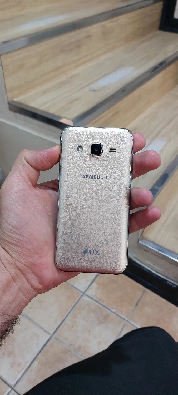J2 Samsung|موبایل|تهران, فلسطین (میدان انقلاب)|دیوار
