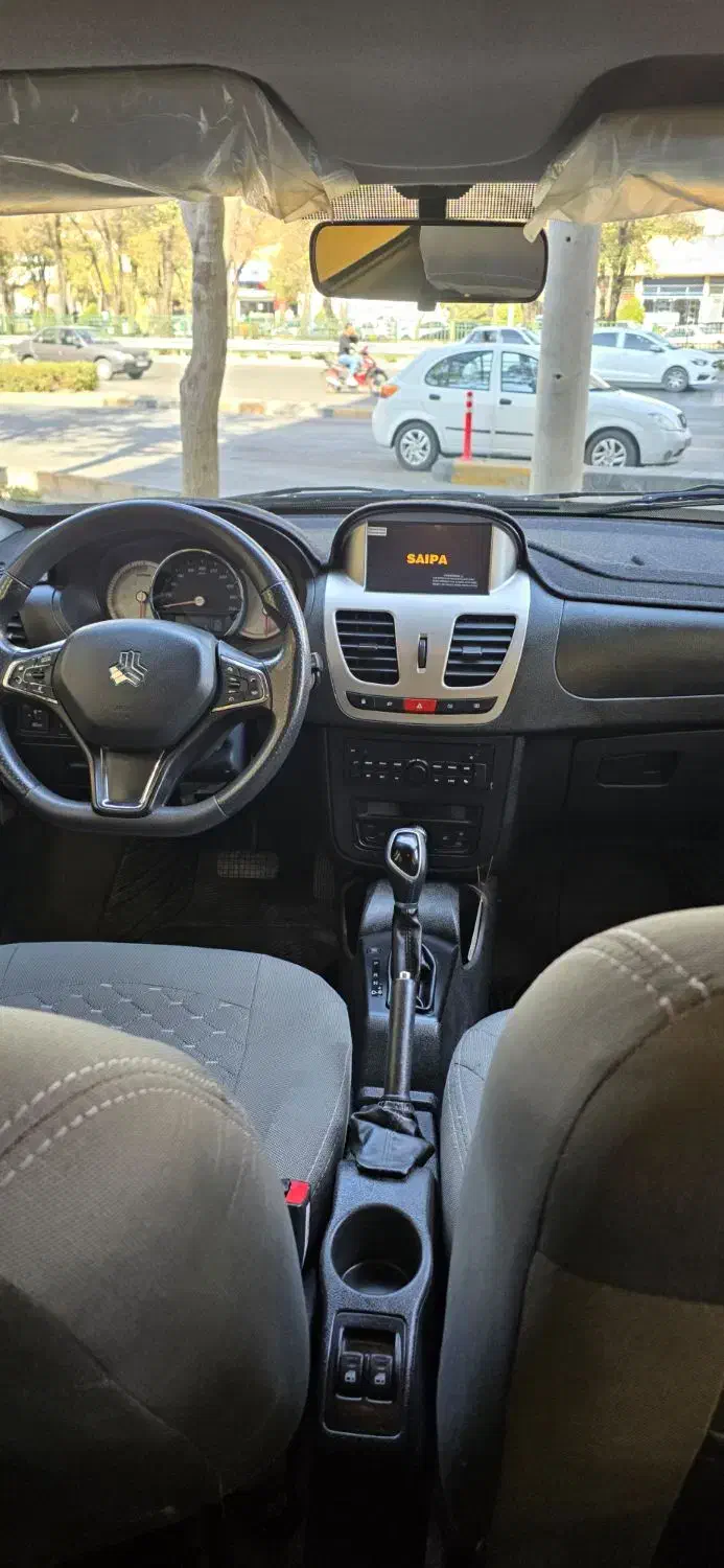 کوییک اتوماتیک فول مدل ۴۰۱ تمیر|خودرو سواری و وانت|اصفهان, پوریای ولی|دیوار