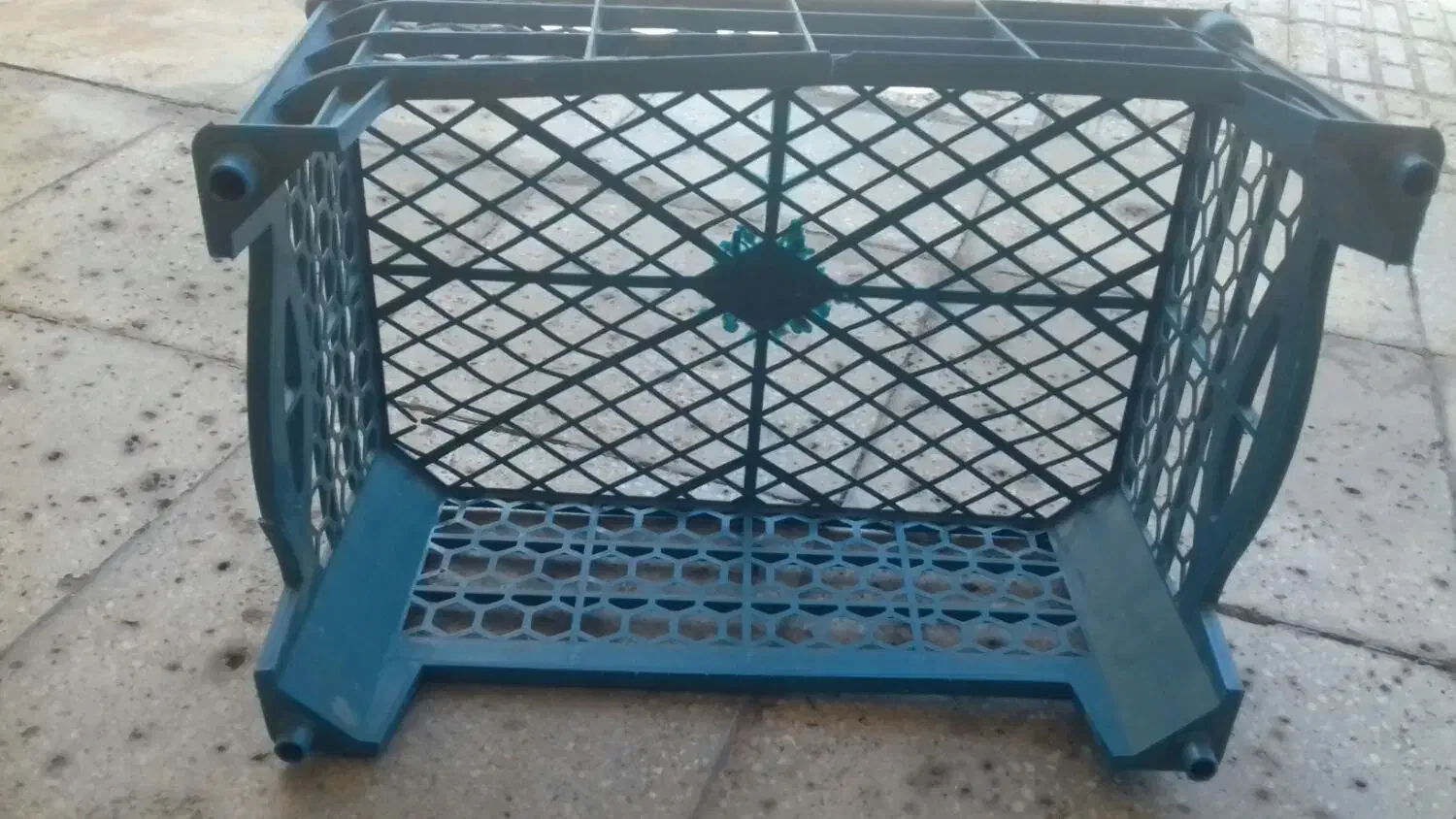 سبد انار|ظروف نگهدارنده، پلاستیکی، یک‌بارمصرف|اسلامیه, |دیوار