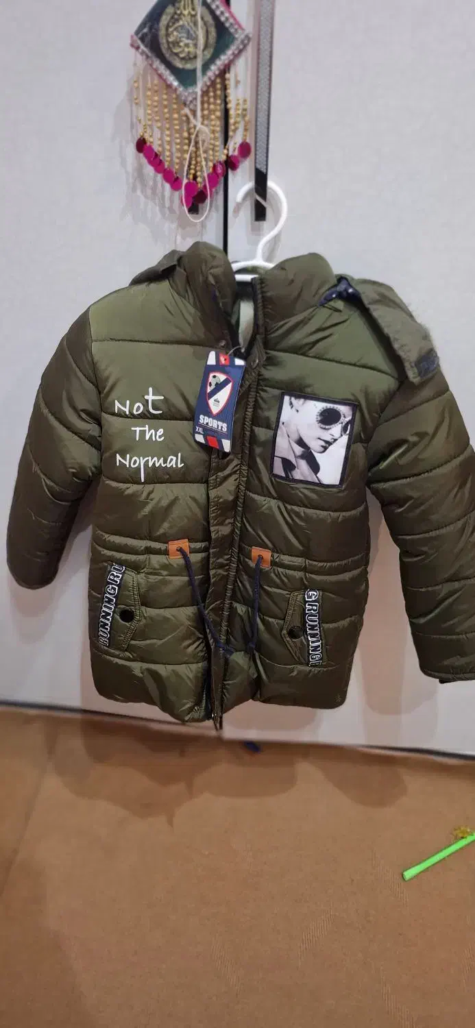 کاپشن پسرونه|لباس|اصفهان, دستگرده|دیوار