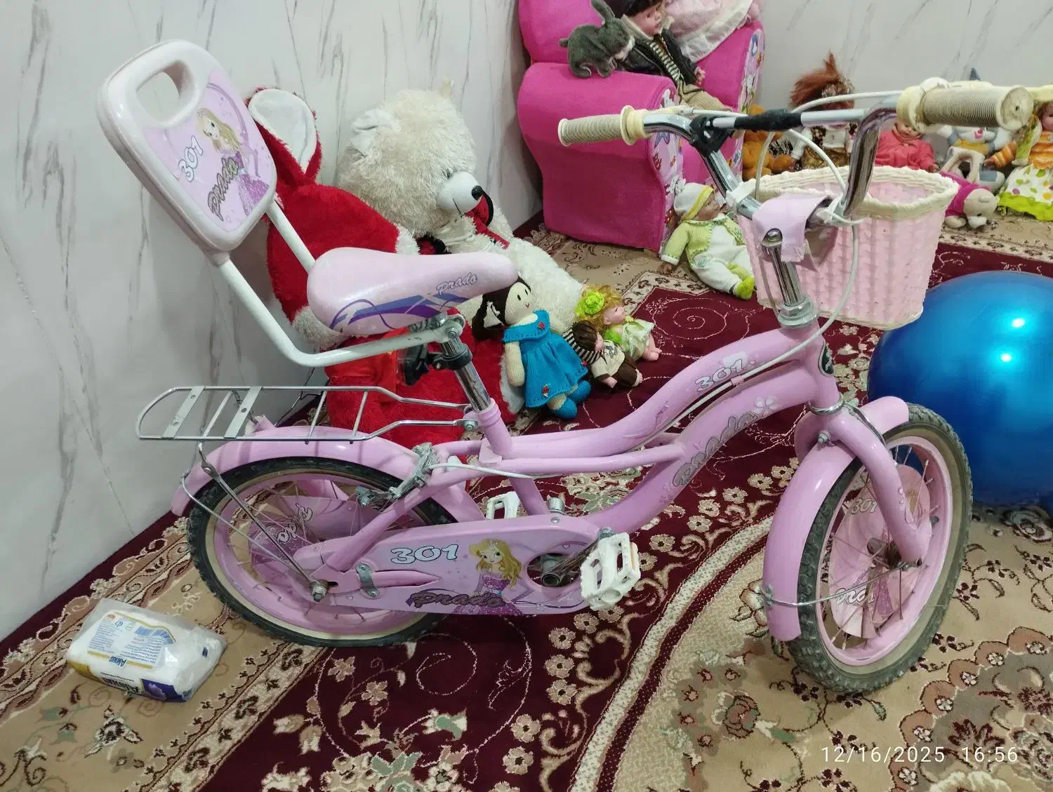 دوچرخه کارکرده در حد نو و عروسک های سالم|دوچرخه، اسکیت، اسکوتر|بدره, |دیوار