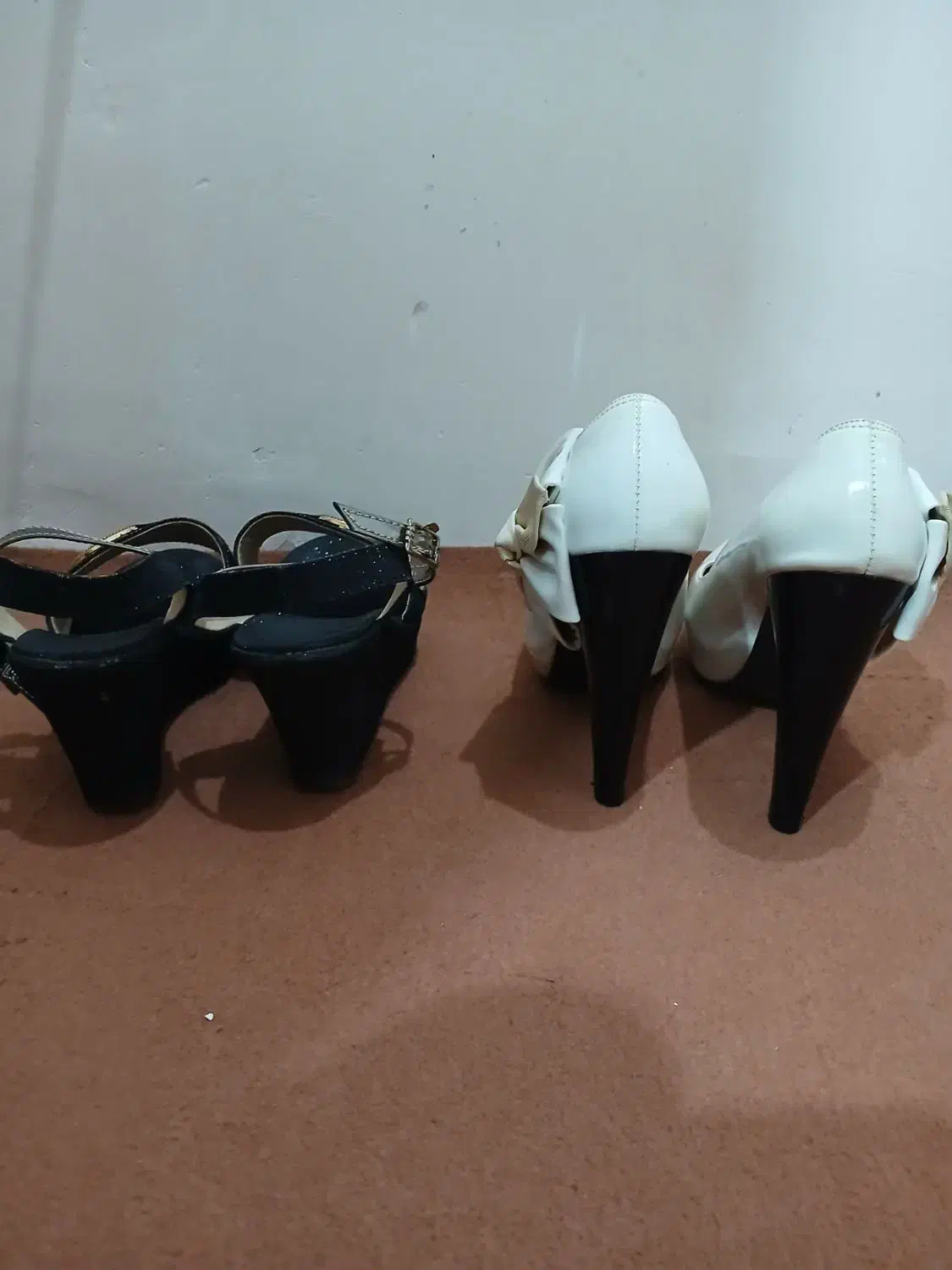 کفش مجلسی زنانه سالم و پارگی|کیف، کفش، کمربند|سنندج, |دیوار